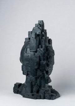 Hybrid Architectural Figurative Architekturbüste aus schwarzem Zement. Anthropotectura LARA 011