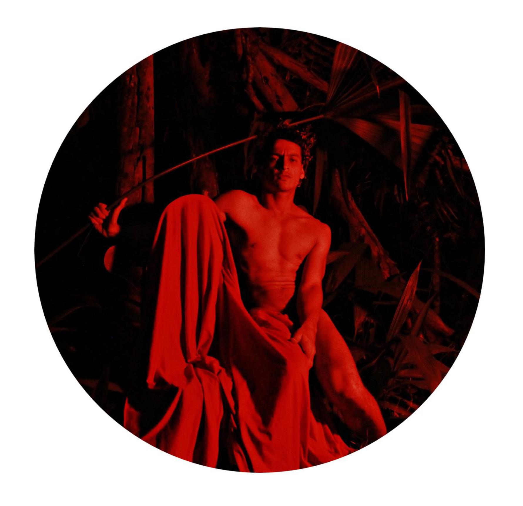 Sin título VI, XI y VII. La Costilla Roja, Serie. Fotografía en color de edición limitada - Photograph Conceptual de Jose Sierra