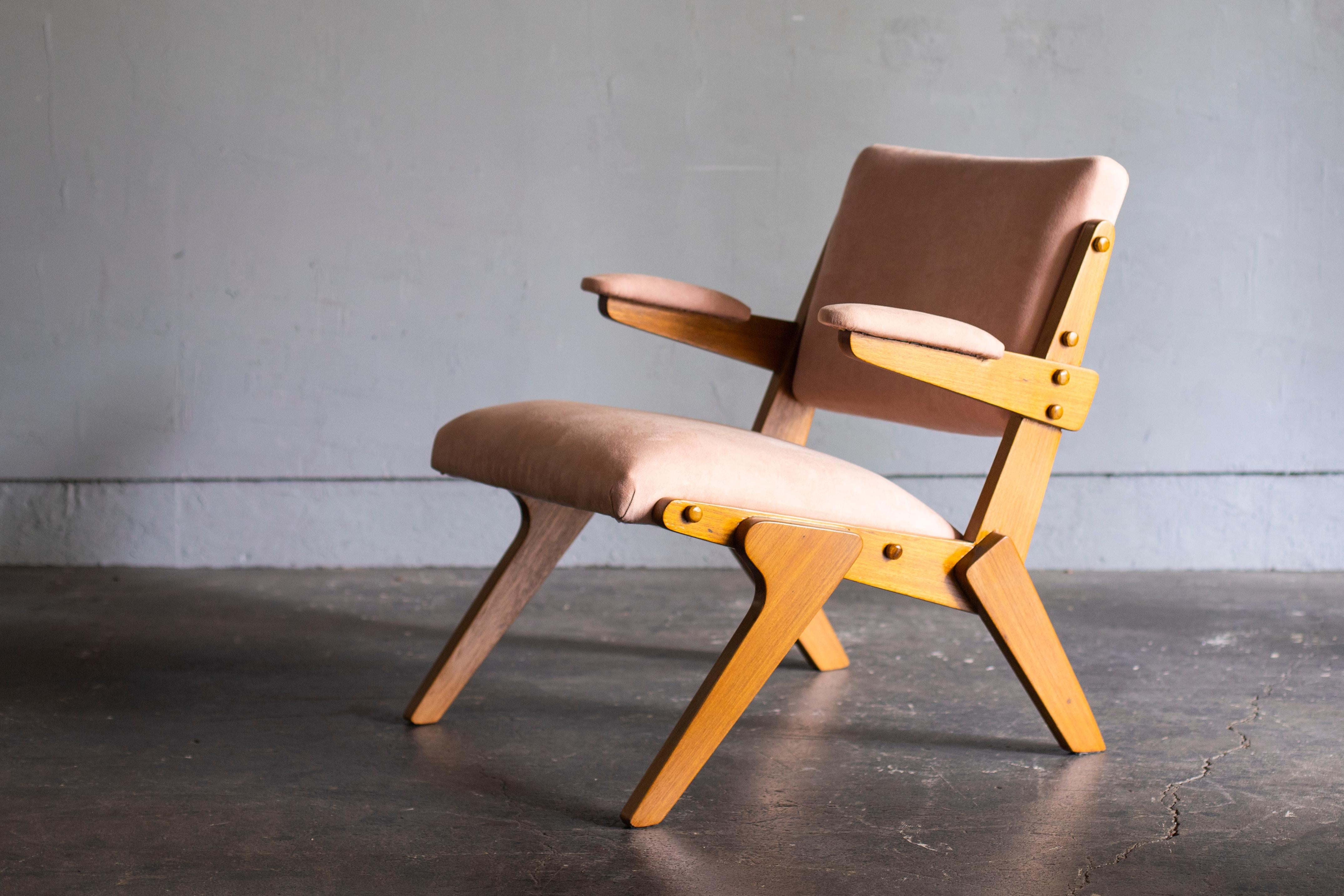 Mid-Century Modern José Zanine Caldas Armchairs, Pair, 1950s, Brazil For Sale