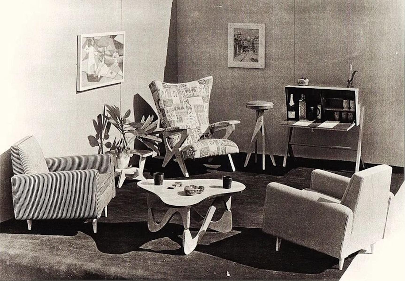José Zanine Caldas, Mobile bar, compensato navale, Moveis Z, 1950 ca. In condizioni ottime in vendita a PARIS, FR