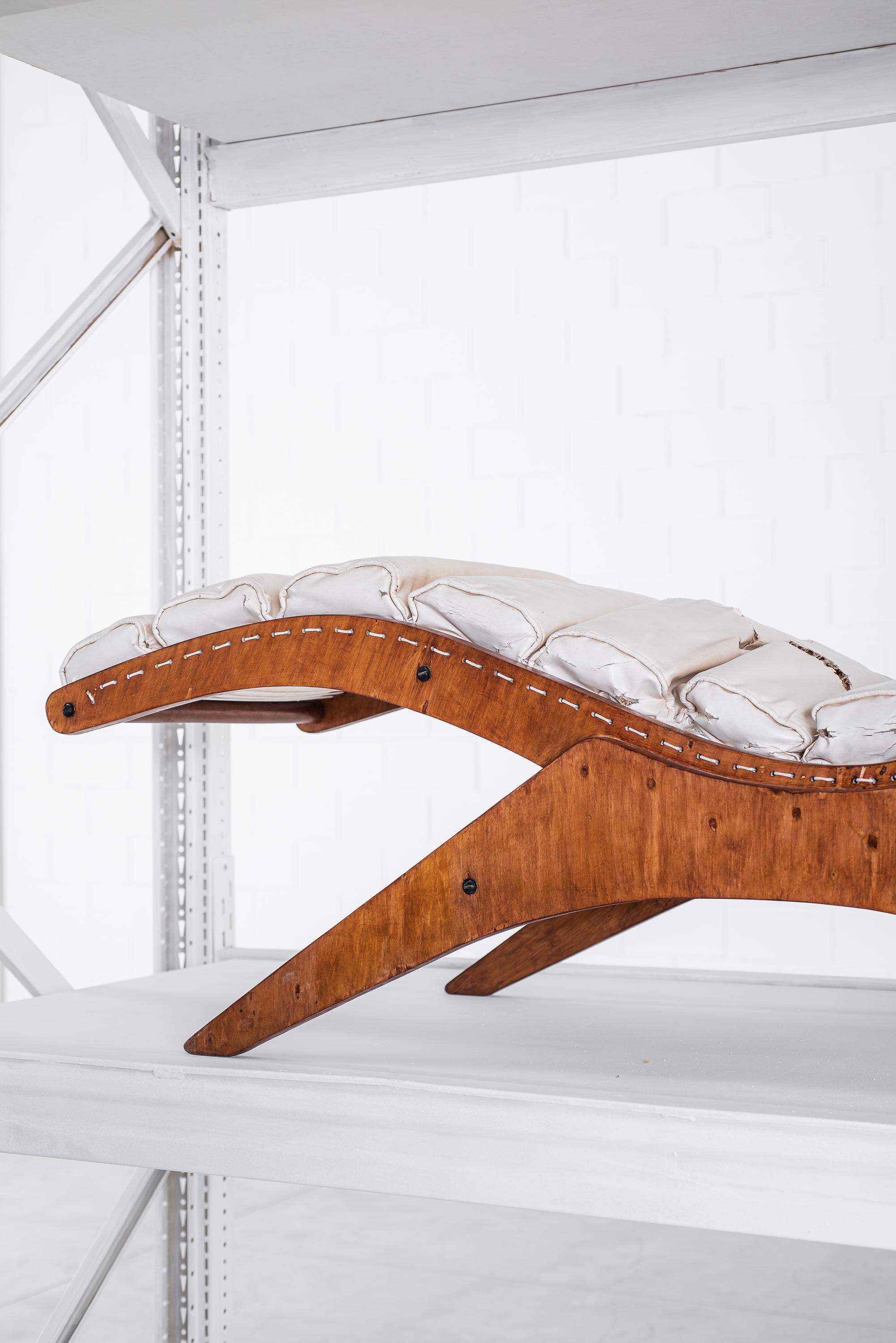 José Zanine Caldas, chaise lounge, Marine Plywood, Rope, Fabric, Brazil, 1950s In Good Condition In Nova Iguaçu, BR
