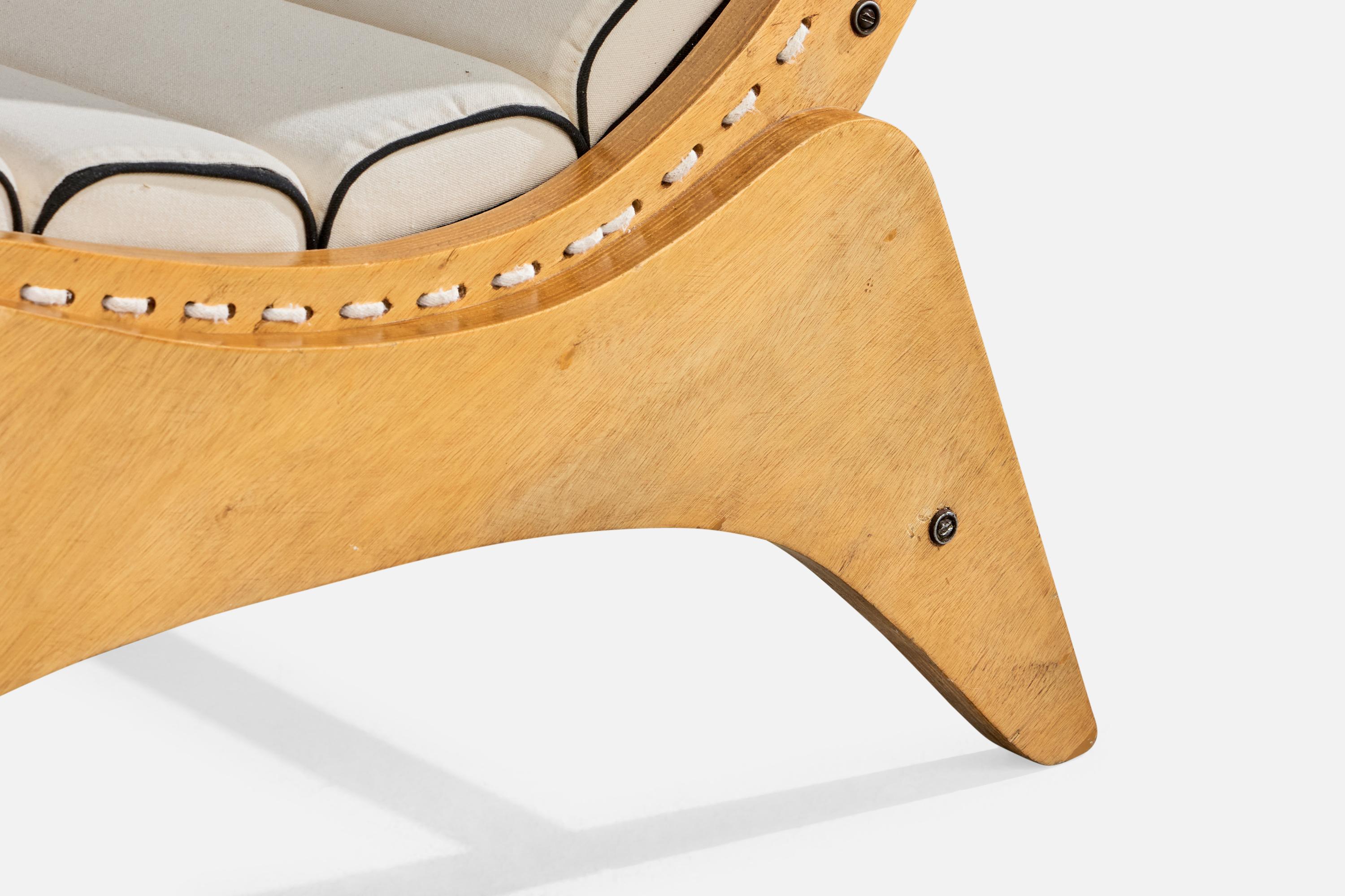José Zanine Caldas, Chaise Longue, Plywood, Rope, Fabric, Brazil, 1950s For Sale 6
