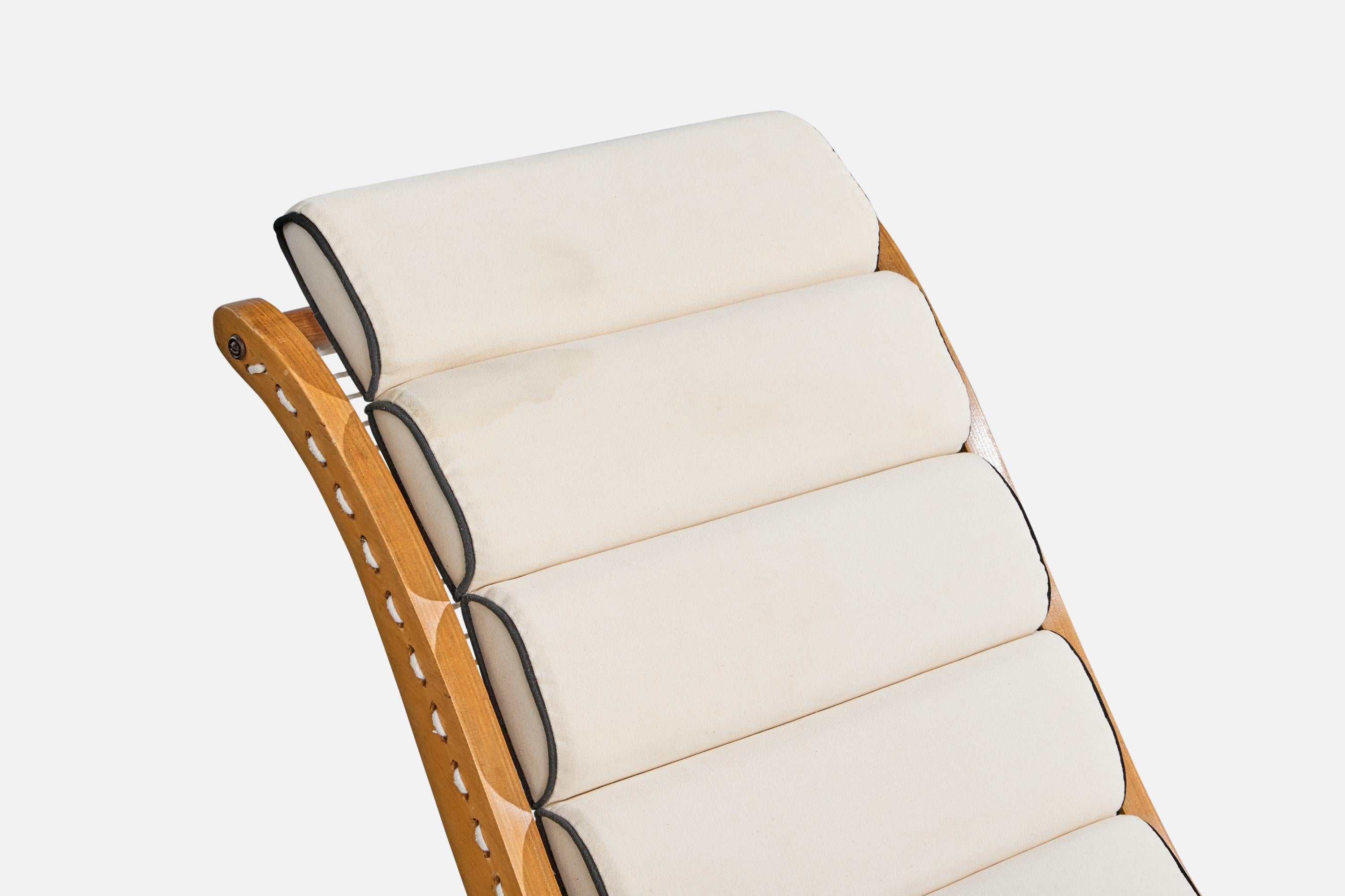 José Zanine Caldas, Chaise Longue, Plywood, Rope, Fabric, Brazil, 1950s For Sale 1
