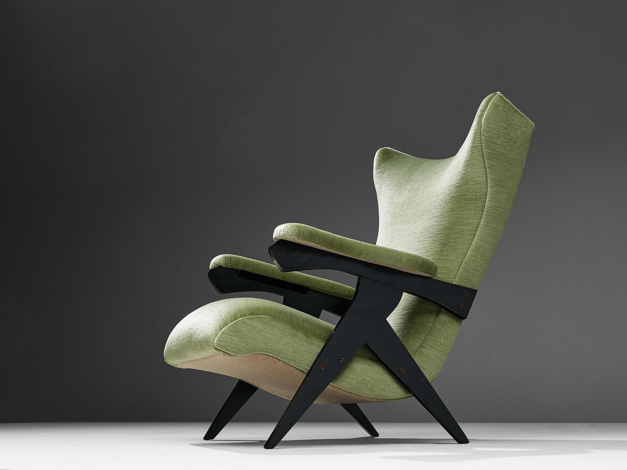 José Zanine Caldas for Móveis Artísticos Z factory High Back Armchair  In Good Condition For Sale In Waalwijk, NL