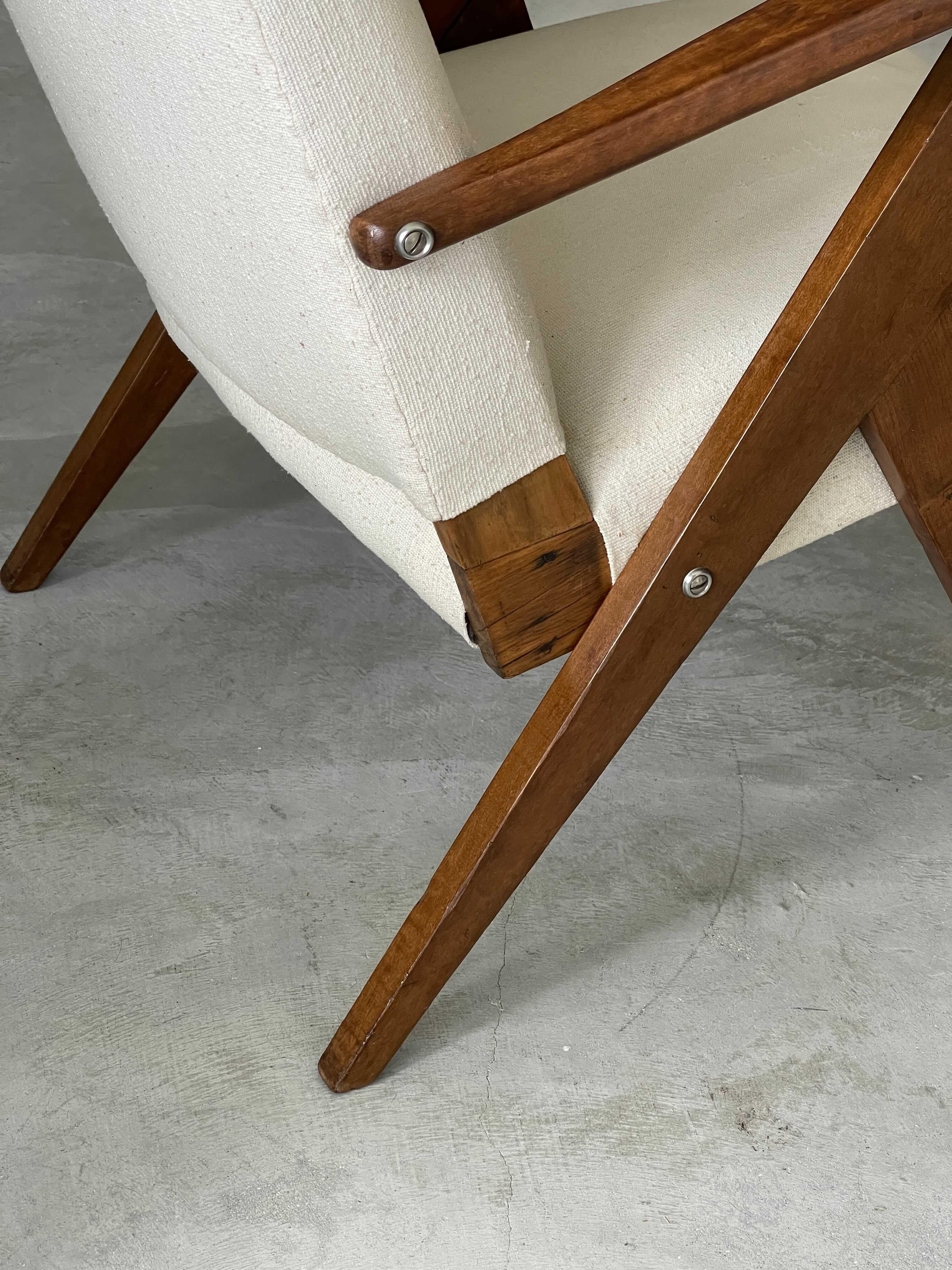 José Zanine Caldas, Lounge Chairs, Imbuia Wood Fabric, Mòveis Artisticos Z 1950s 3