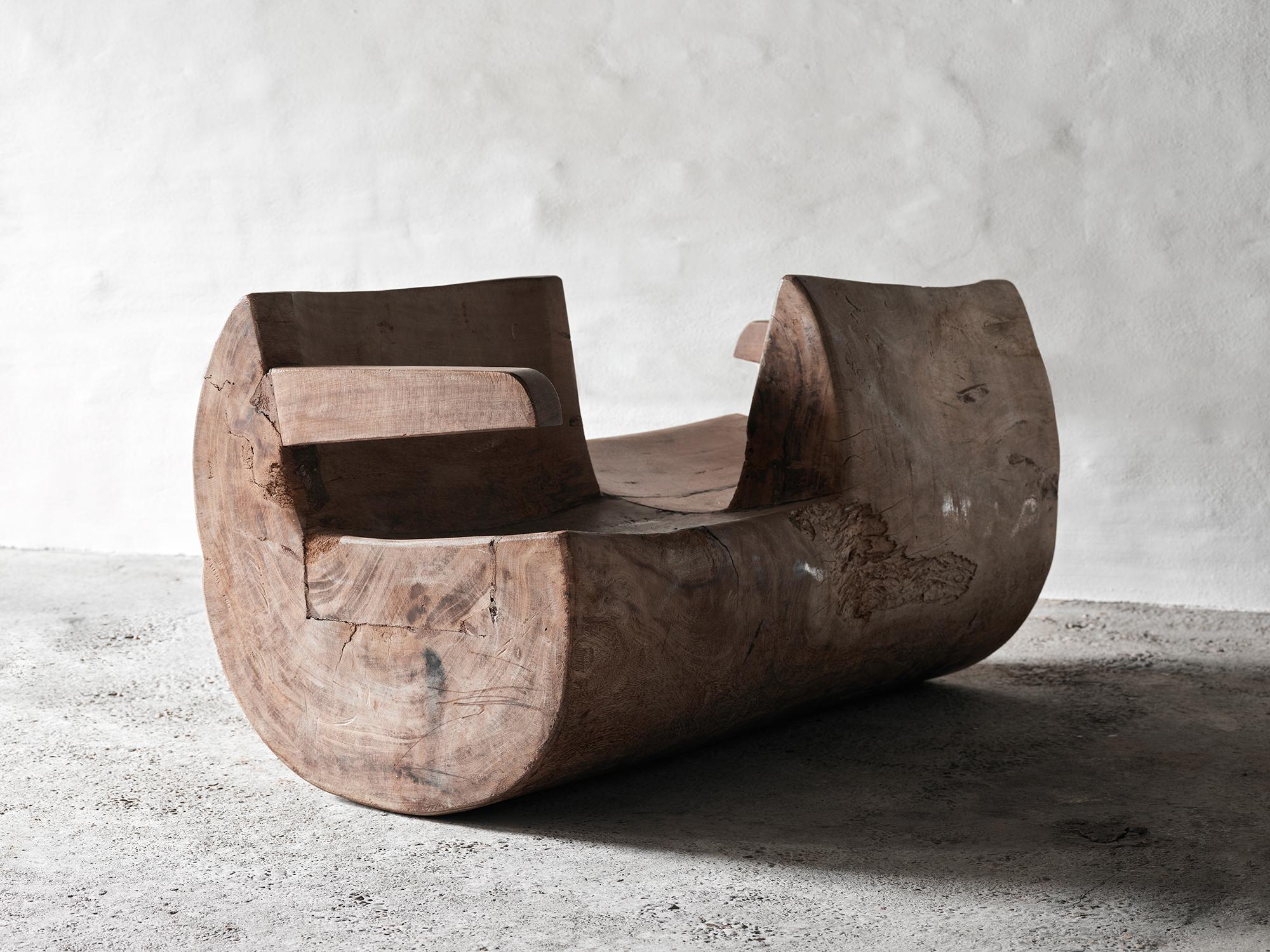 Designed by José Zanine Caldas in the 1950s, the iconic Namoradeira features simple, elegant lines that seamlessly blend modern design with traditional craftsmanship. 

Sculpted from a single piece of wood, this piece is part of Zanine Caldas’