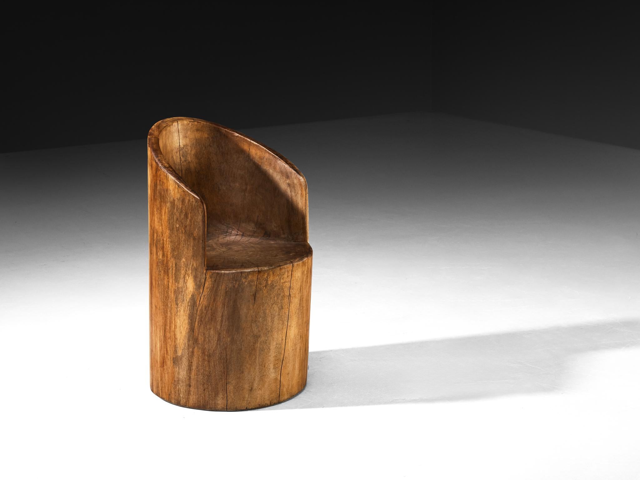 Legno massiccio José Zanine Caldas Pilão Sedia intagliata a mano in legno duro brasiliano in vendita