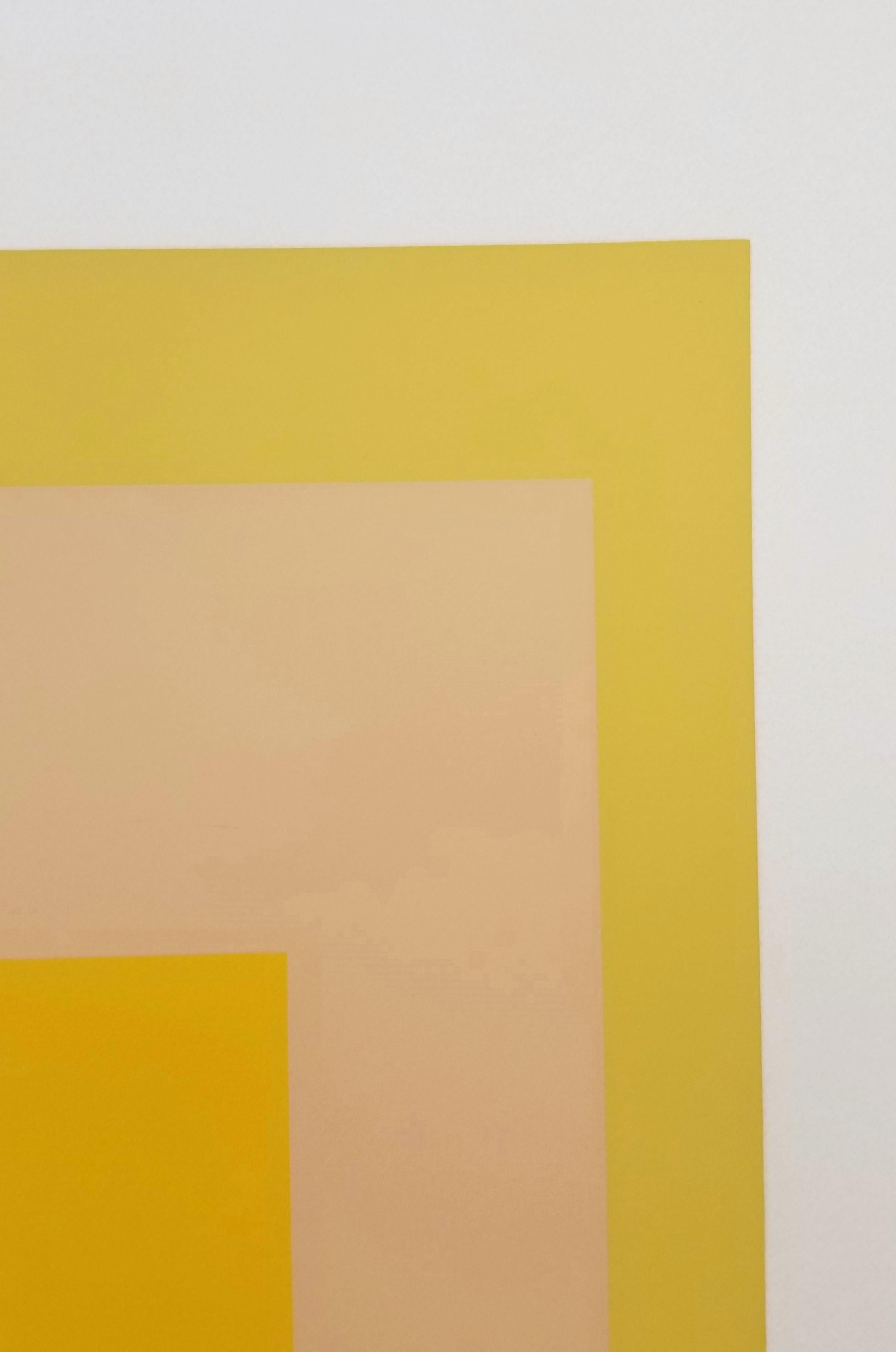 Arrivé /// Bauhaus Abstract Geometric Josef Albers Sérigraphie jaune minimaliste en vente 13
