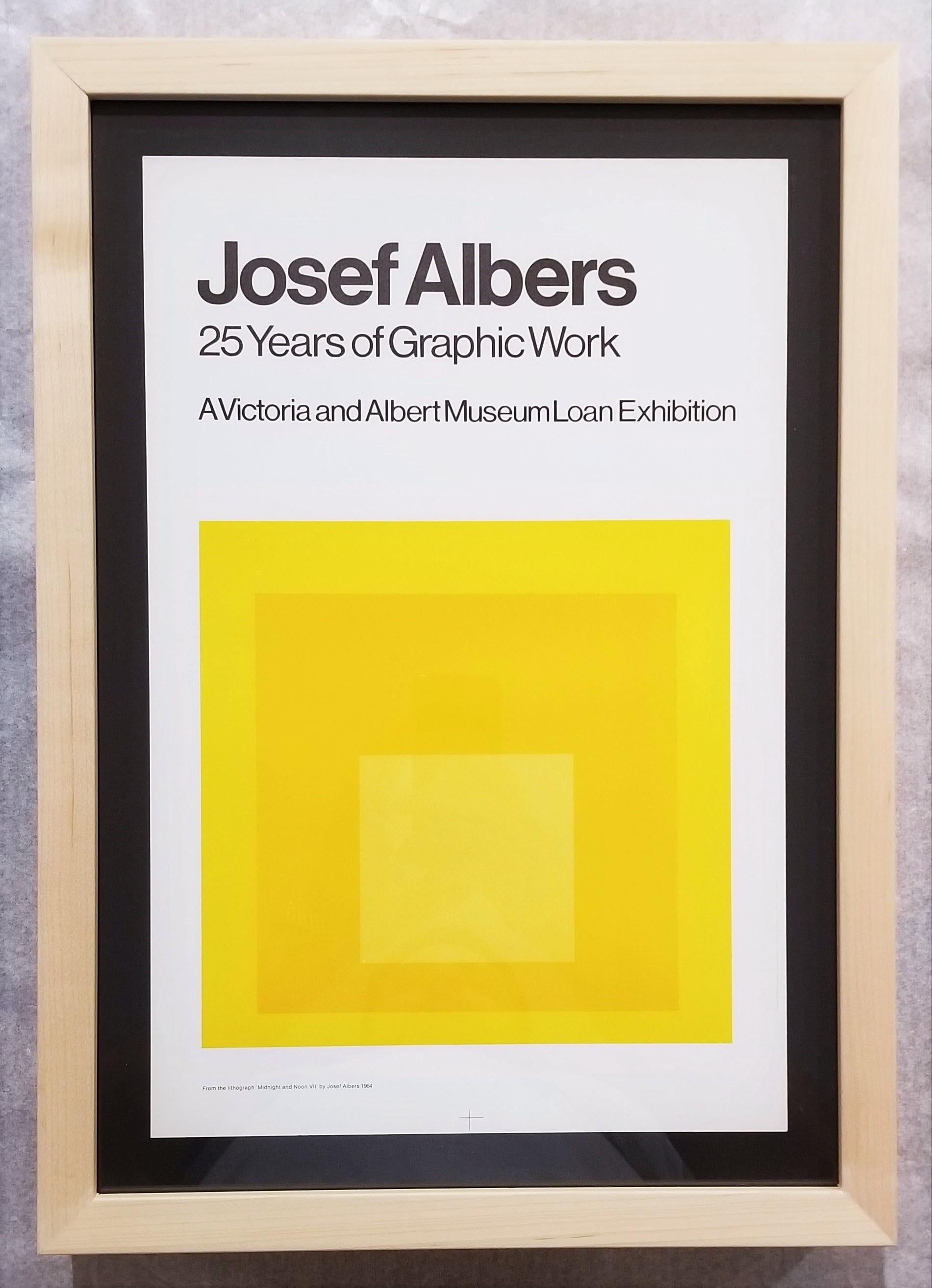 Josef Albers : 25 Years of Graphic Work (Midnight and Noon VII) Poster /// Square en vente 2