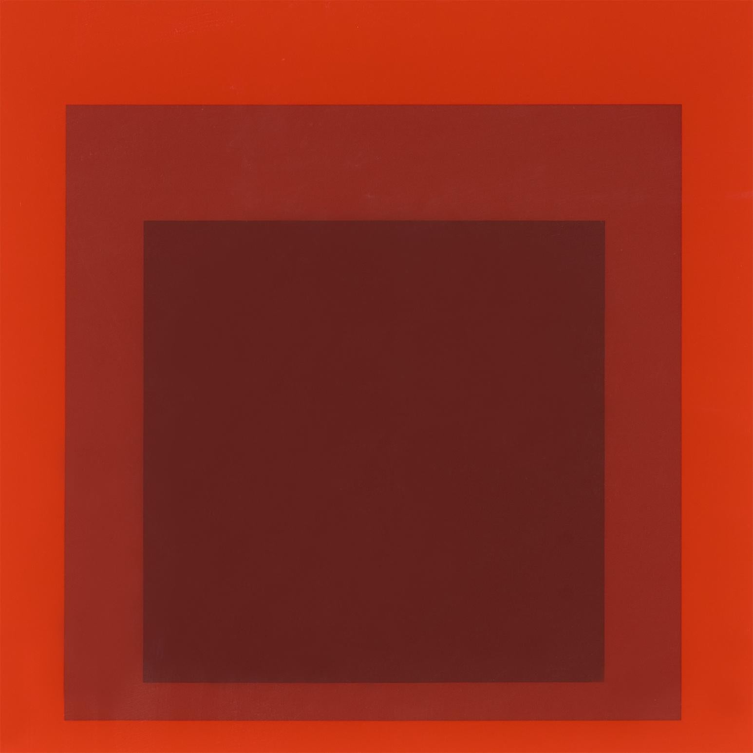 Josef Albers (1888-1976) est associé à de nombreux mouvements qui ont défini l'art du XXe siècle. Les historiens lui attribuent la fusion d'éléments de l'abstraction américaine et européenne, ainsi que l'influence du minimalisme, de la peinture