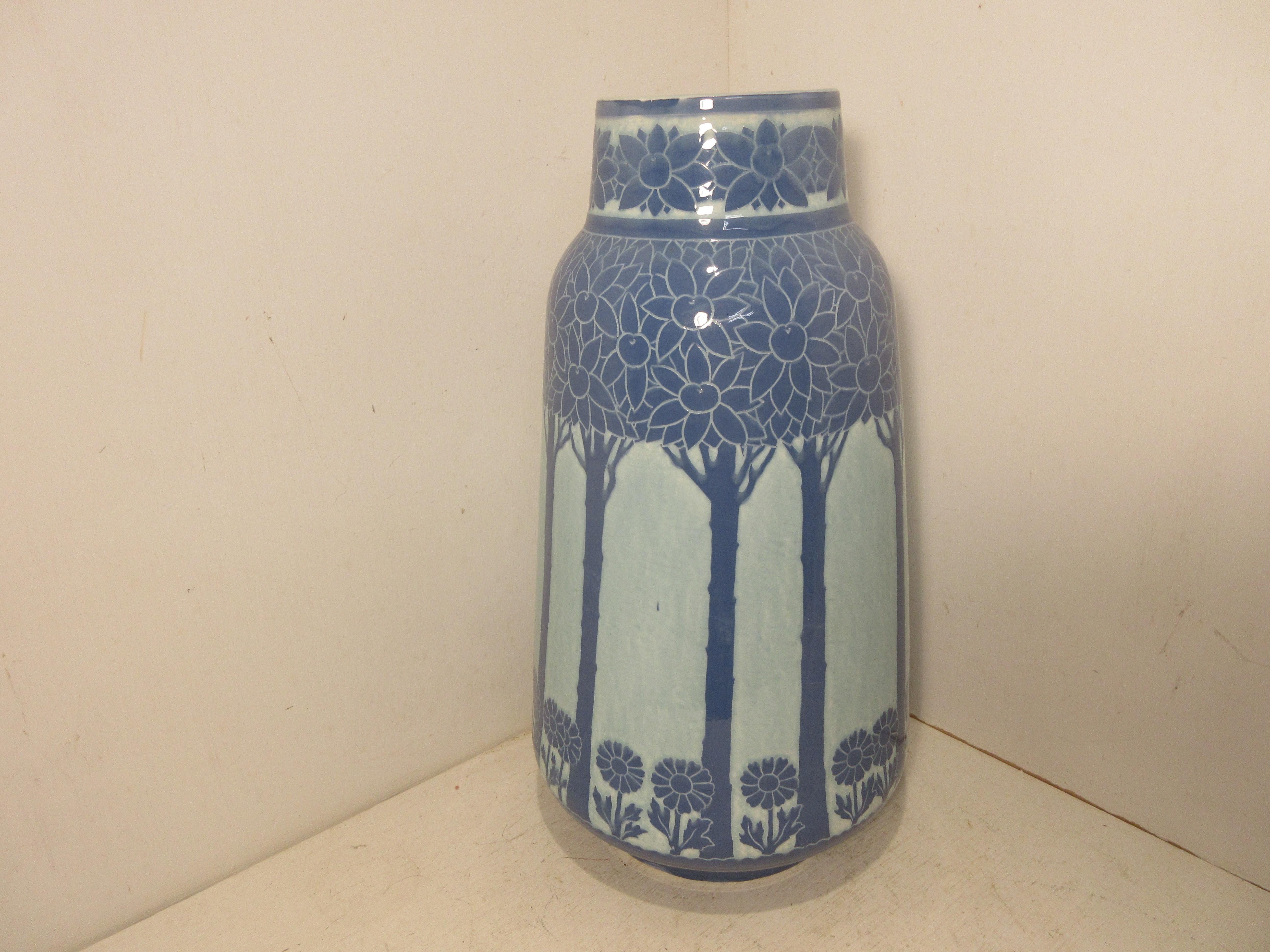 Josef Ekberg Keramik-Vase (Schwedisch) im Angebot