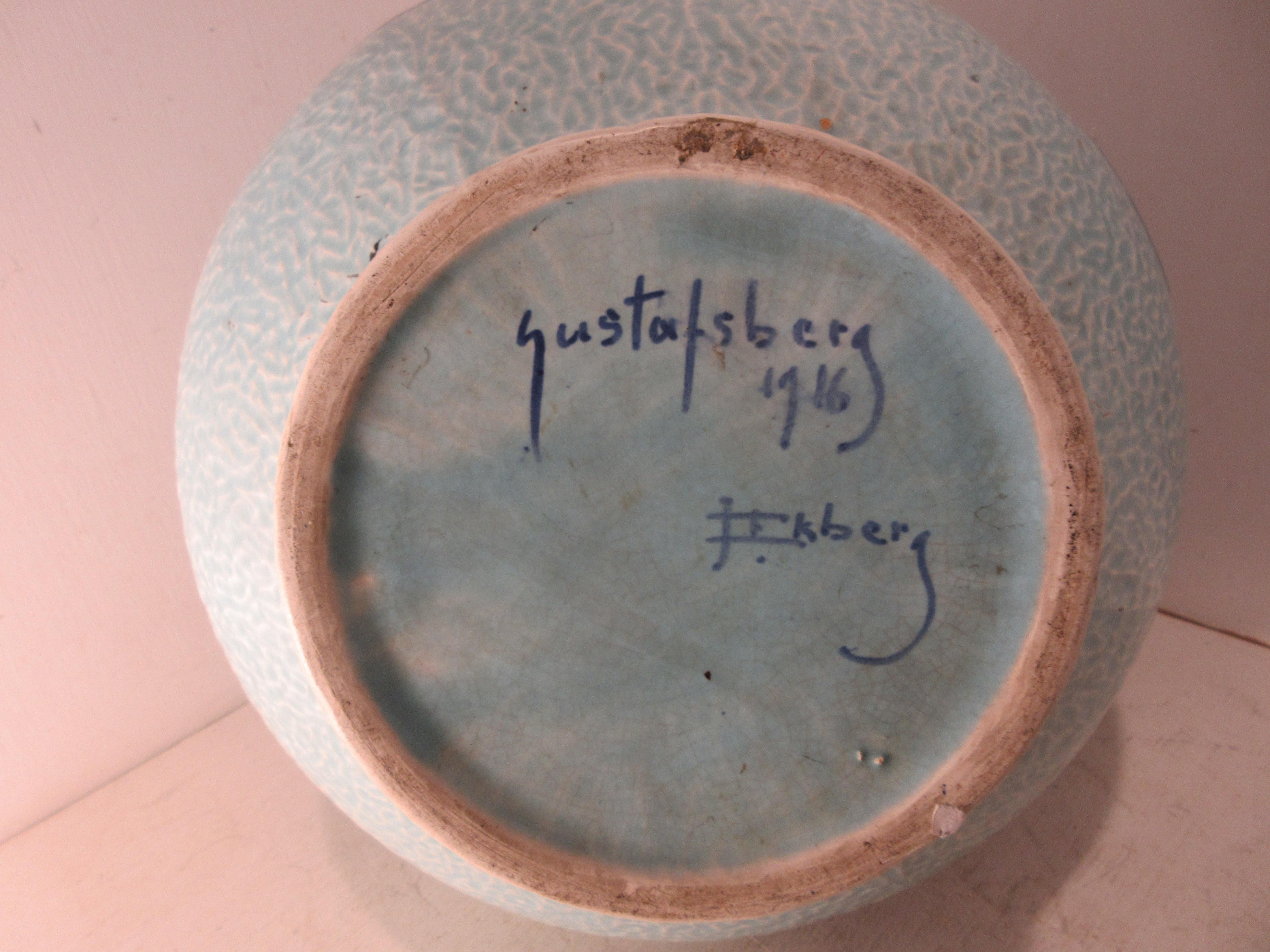 Josef Ekberg Keramik-Vase (Frühes 20. Jahrhundert) im Angebot