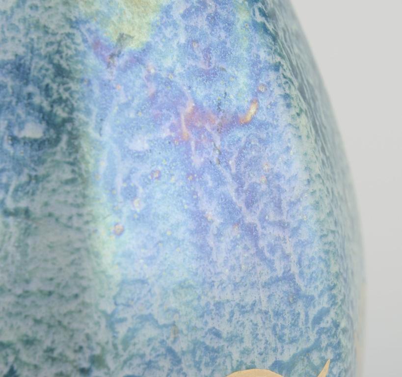 Josef Ekberg für Gustavsberg. Achteckige Vase aus Kunstkeramik. Lüsterglasur. im Zustand „Hervorragend“ im Angebot in Copenhagen, DK