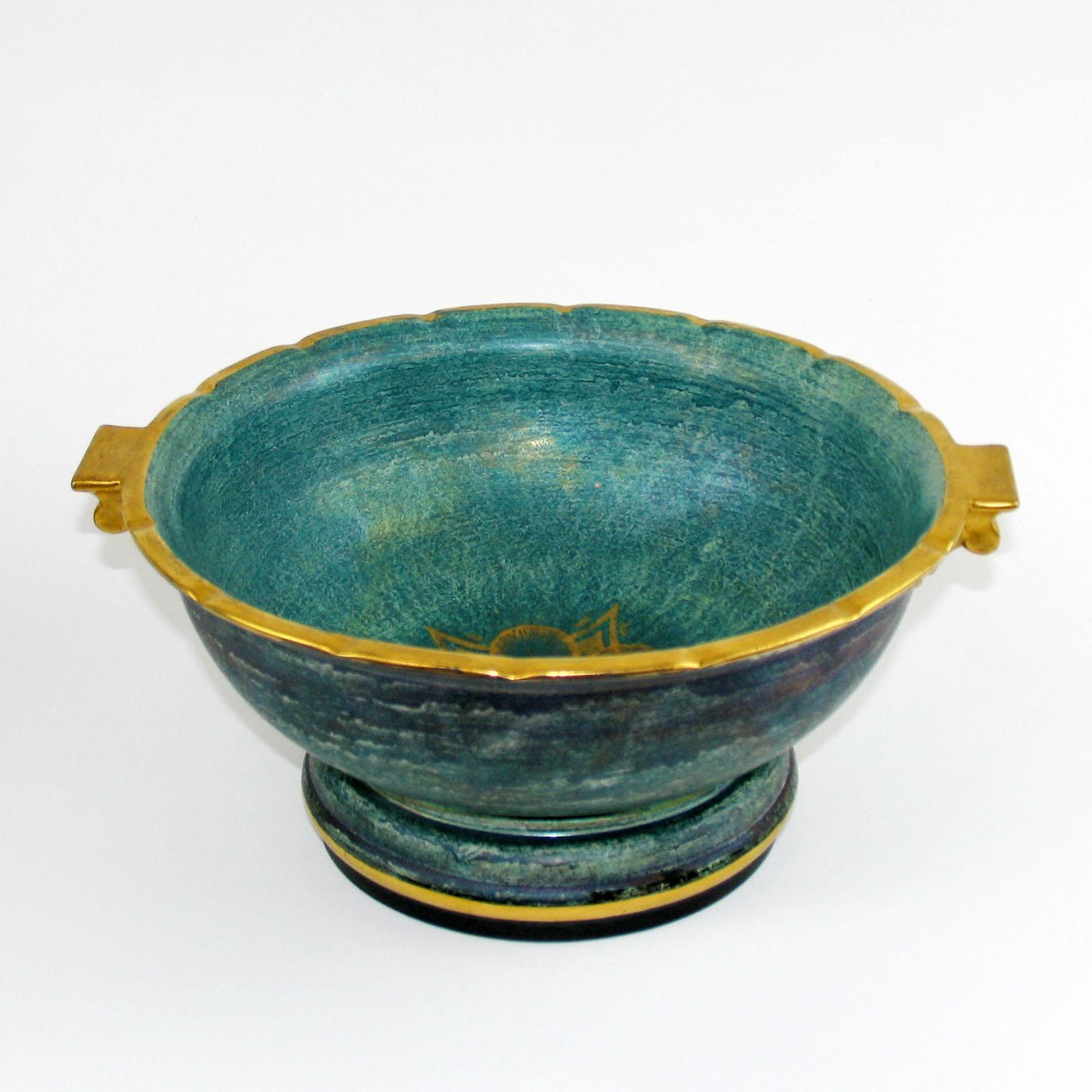 Josef Ekberg Green and Gold Ceramic Footed Bowl, Gustavsberg, Sweden 1930s In Excellent Condition For Sale In Bochum, NRW