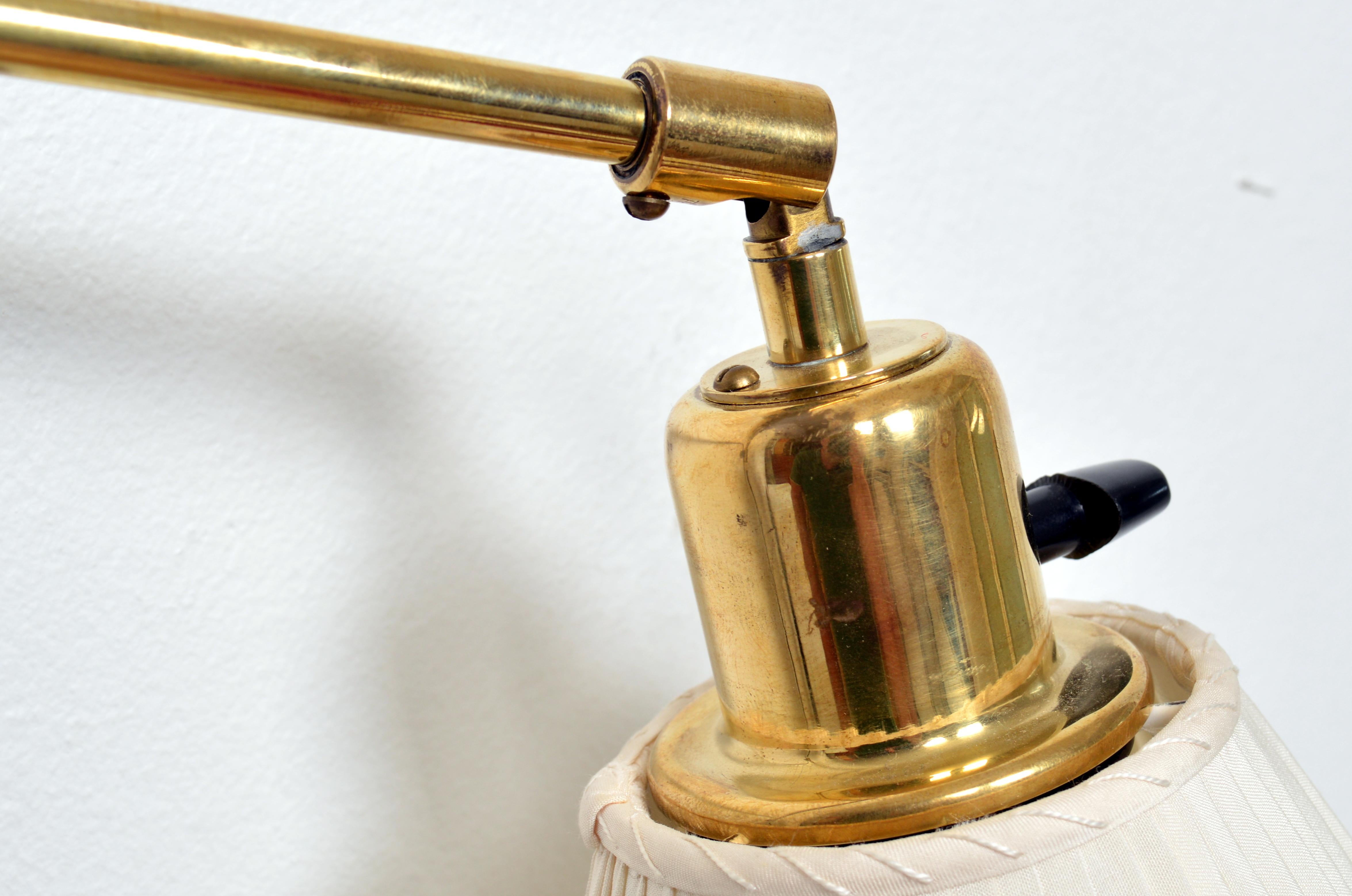 Mid-20th Century Josef Frank, Adjustable Wall Light, Brass & Fabric, Svenskt Tenn, Sweden, 1950s