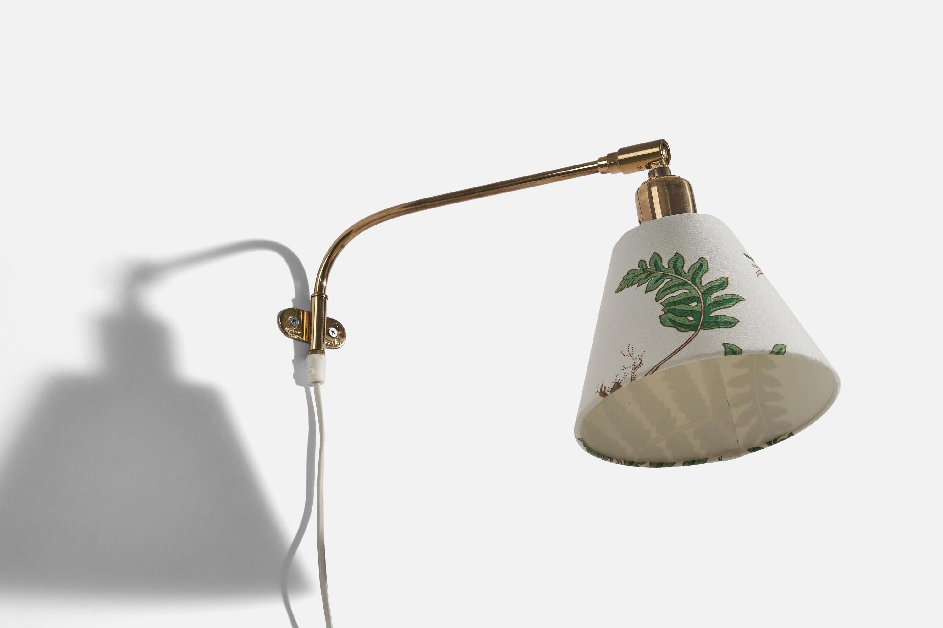 Mid-20th Century Josef Frank, Adjustable Wall Light, Brass, Fabric, Sweden, 1950s For Sale
