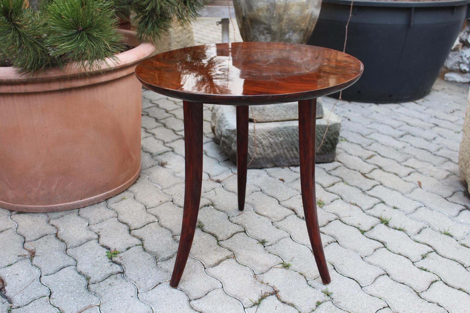 Josef Frank Art Deco Era Round Walnut Side Table for Haus & Garten c 1926 Vienna For Sale 6