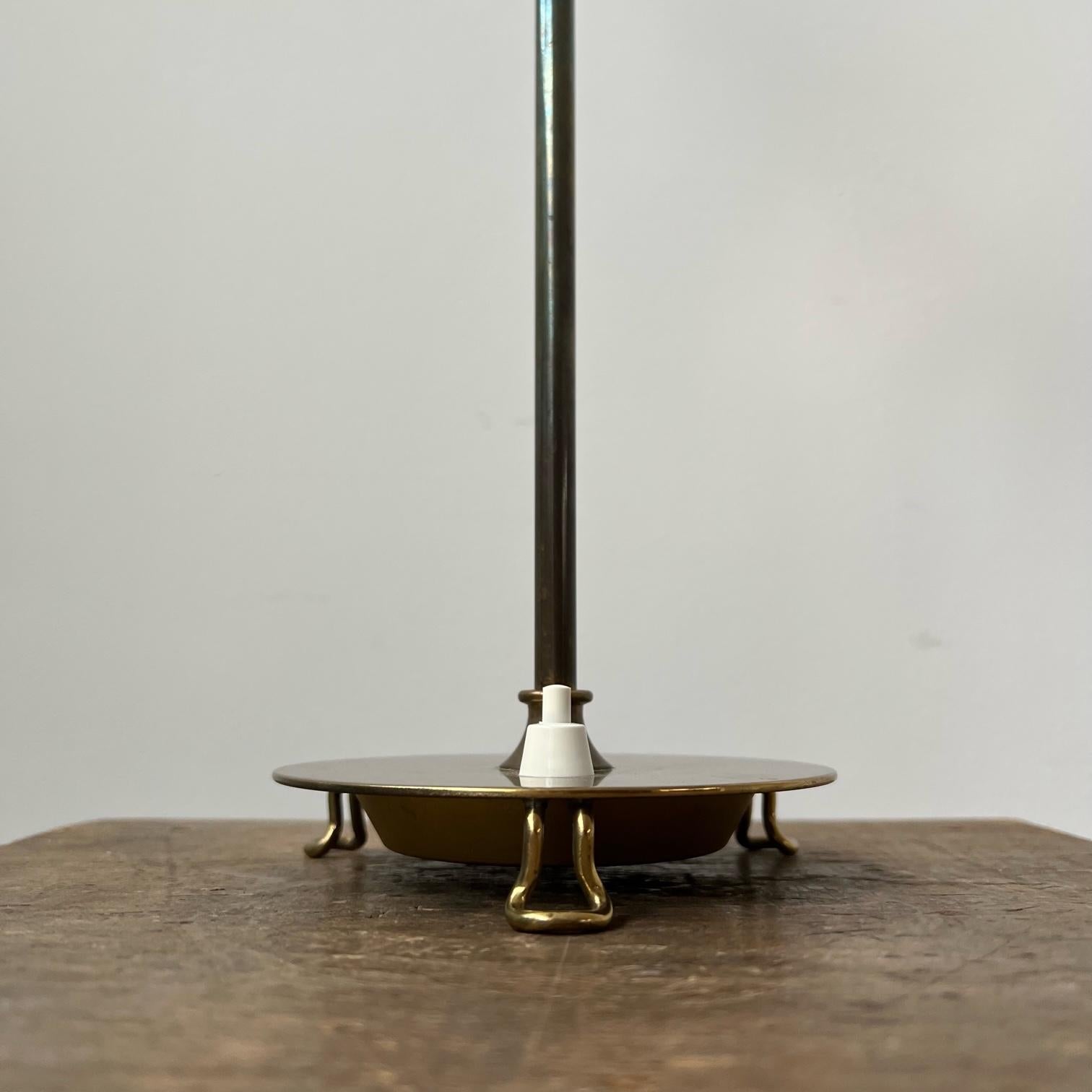 Mid-Century Modern Josef Frank Brass Mid-Century Table Lamp Model 2552 For Sale