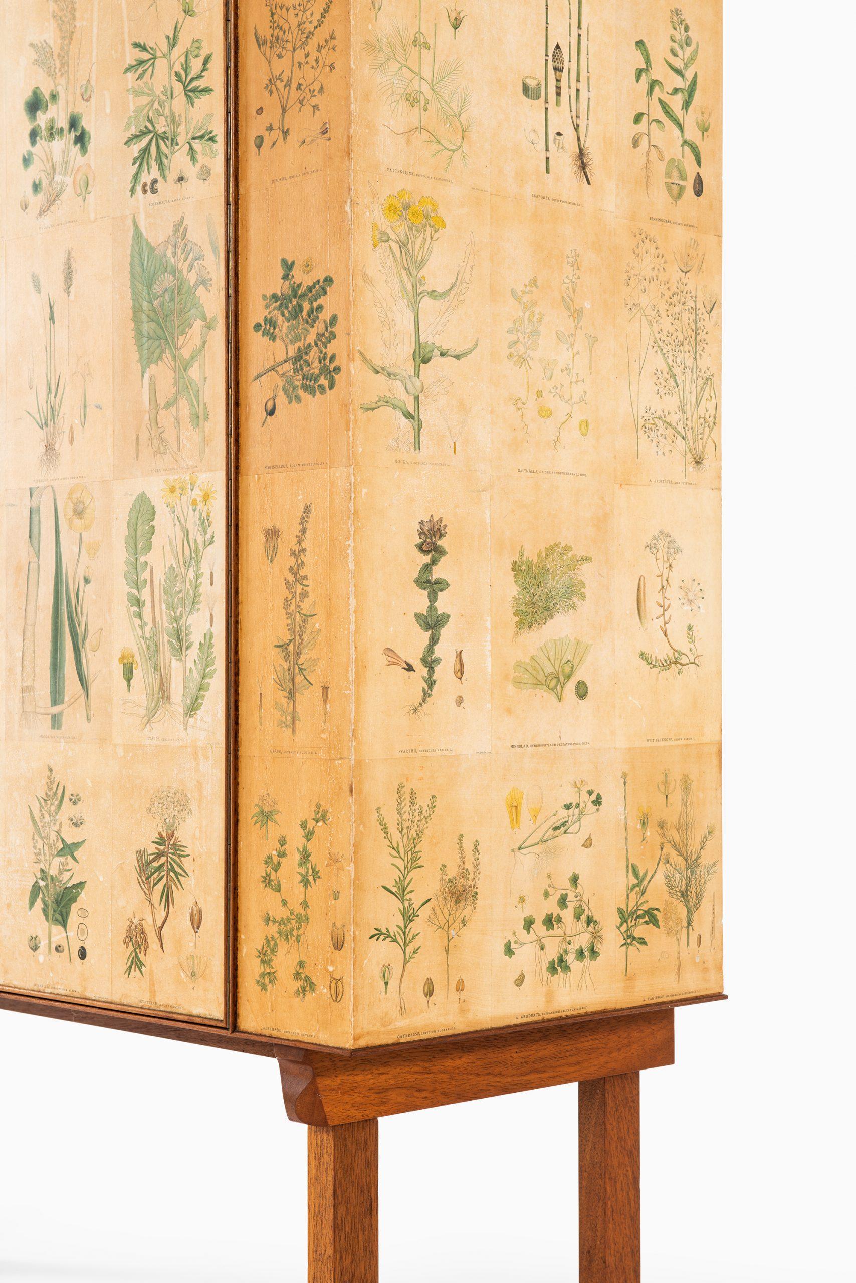 Mid-20th Century Josef Frank Cabinet Flora / Model 852 Produced by Svenskt Tenn in Sweden