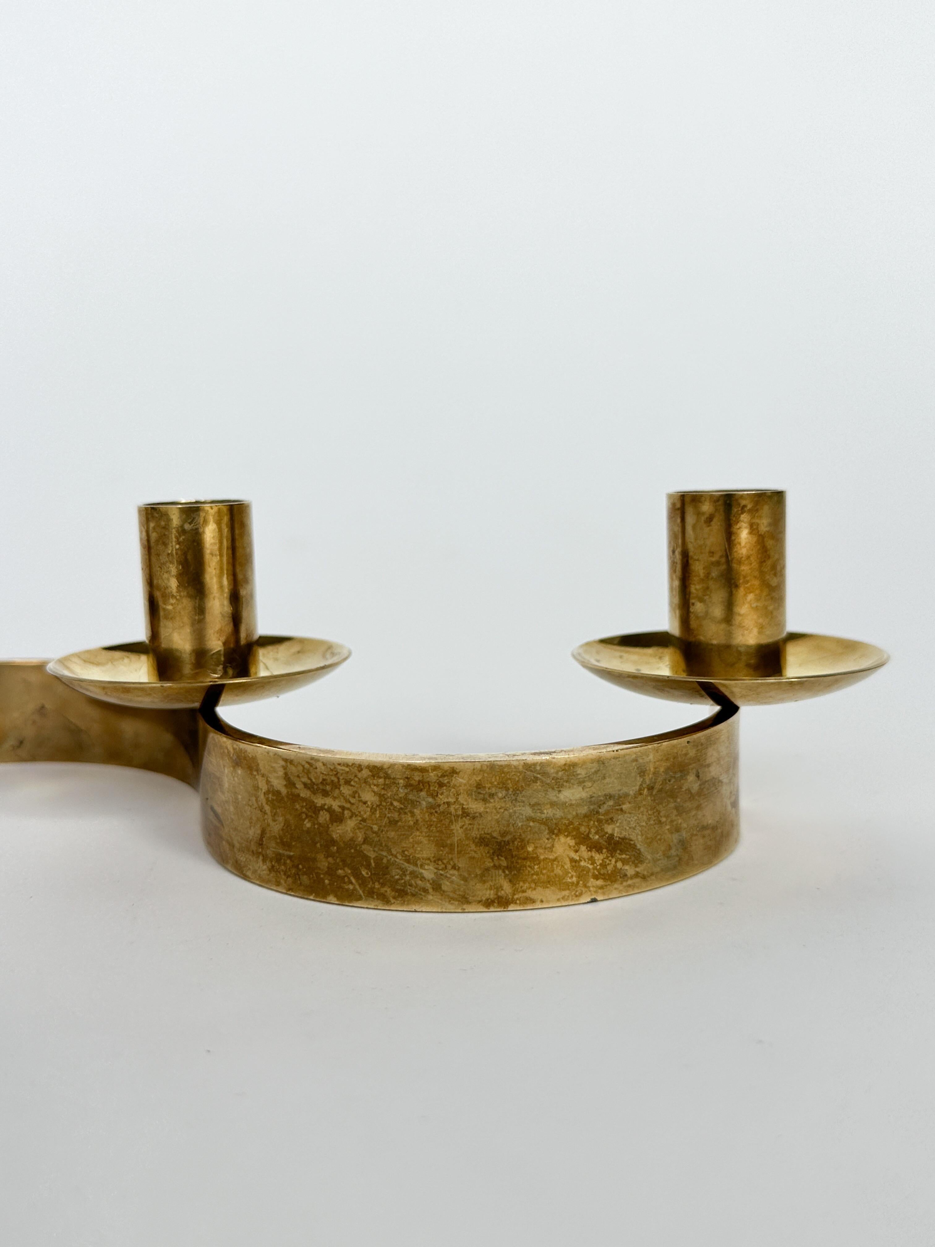 Josef Frank Candelabro Latón Lazo Slingan Svenskt Tenn Años 50 en Bueno estado para la venta en Basel, BS