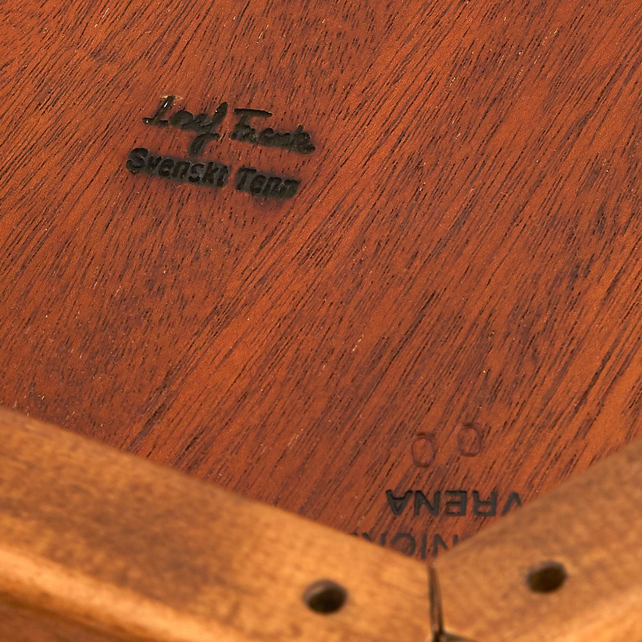 Table basse Josef Frank 2139, conçue en 1952 Bon état - En vente à Los Gatos, CA
