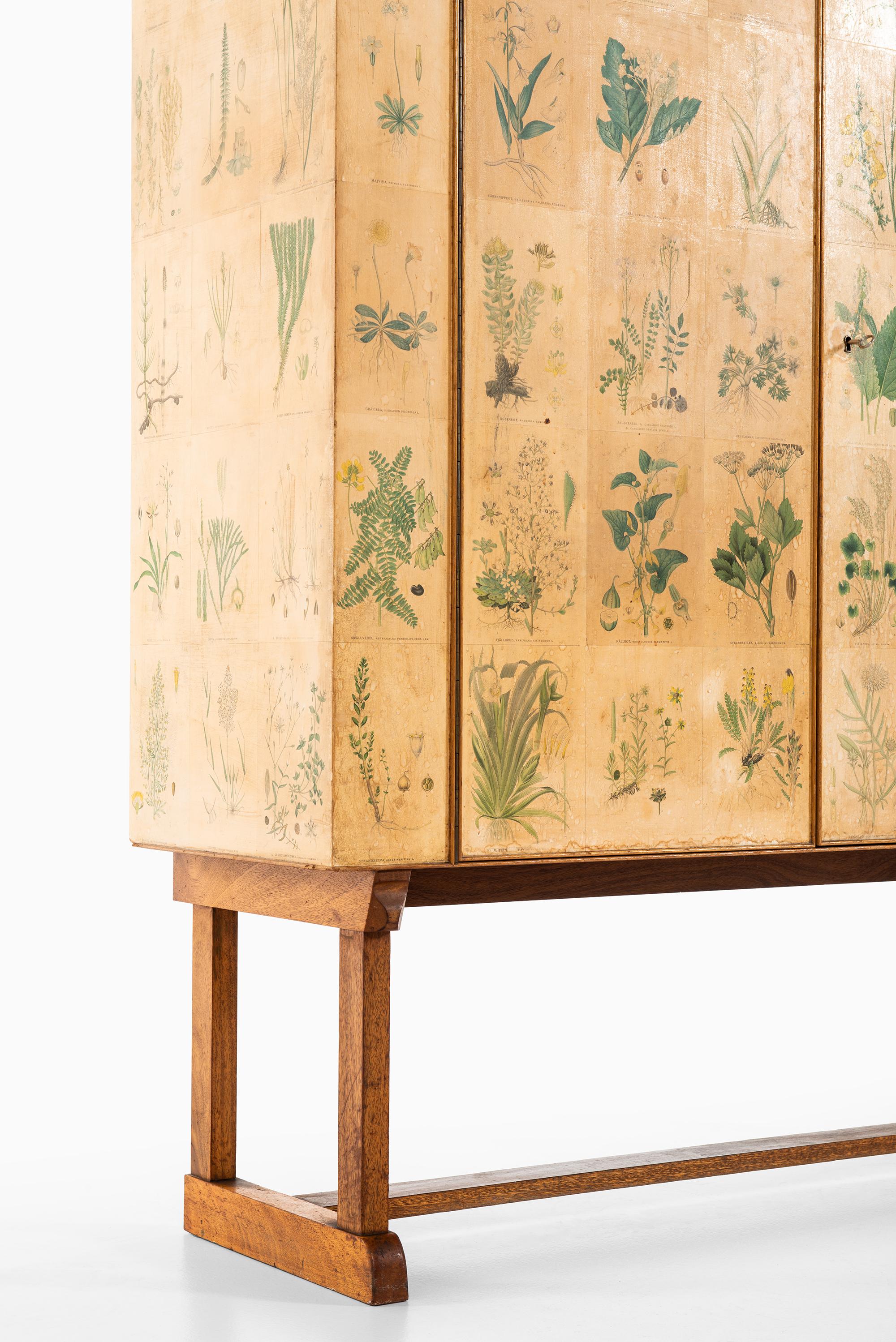 Mid-20th Century Josef Frank Early Flora Cabinet Model 852 by Svenskt Tenn in Sweden