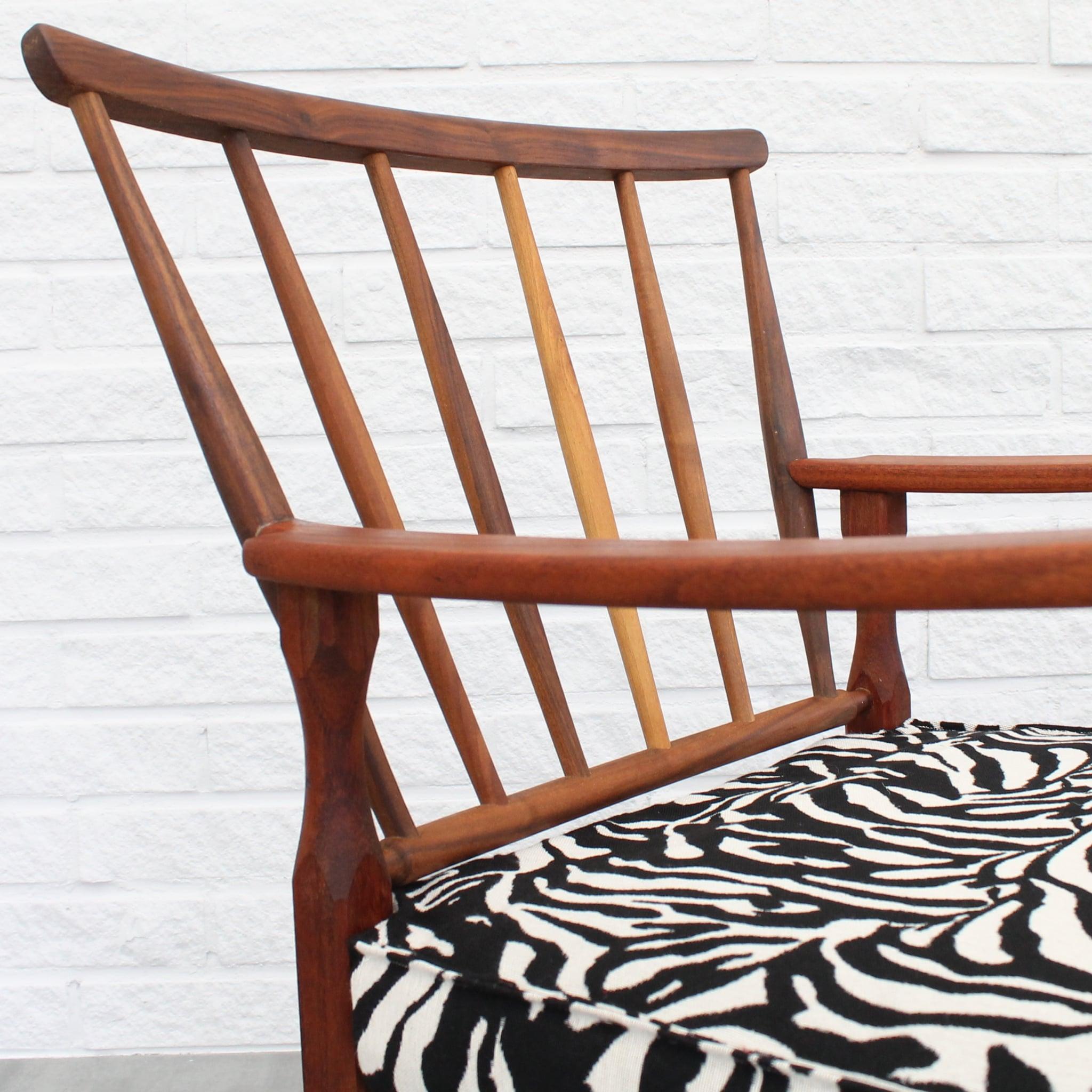 Josef Frank easy chair 891 for Firma Svenskt Tenn, Sweden In Good Condition For Sale In Forserum, SE