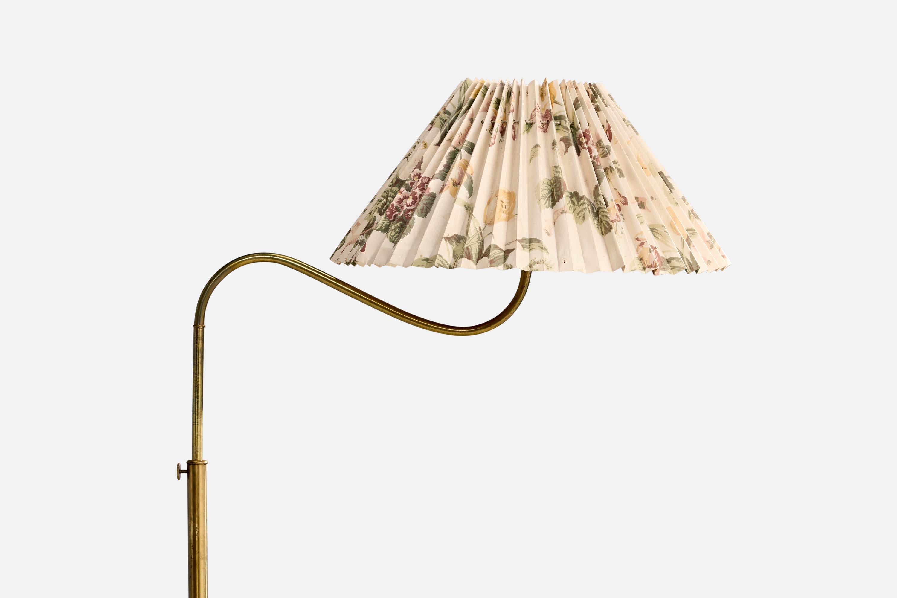 Scandinave moderne Josef Frank, lampadaire, laiton, tissu, Suède, années 1940 en vente