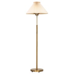 Josef Frank Stehlampe Modell 2148 Hergestellt von Svenskt Tenn in Schweden