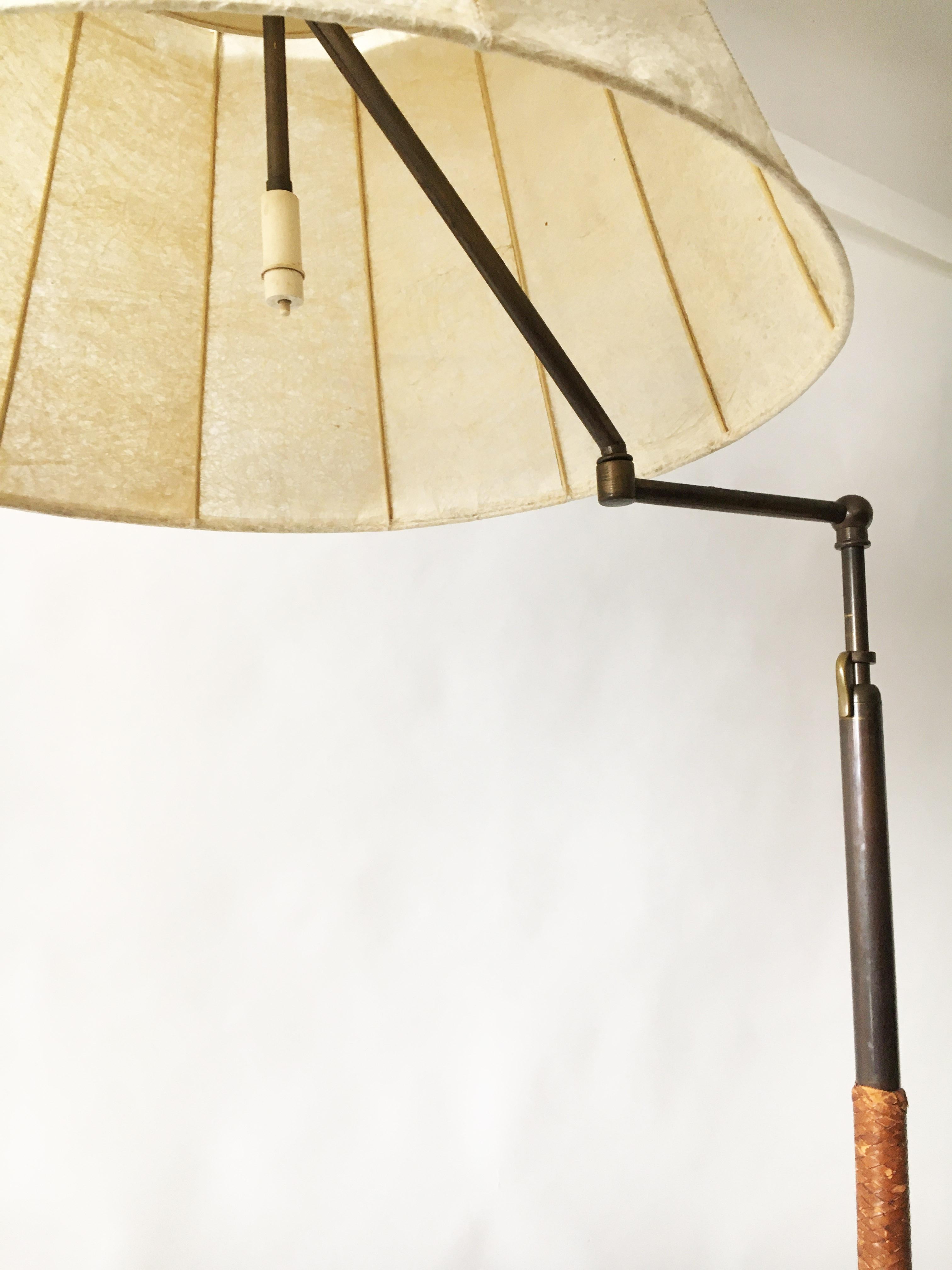 Josef Frank Floor Lamp Model 'Neolift' J.T. Kalmar, Austria, 1930s In Good Condition For Sale In Vienna, AT