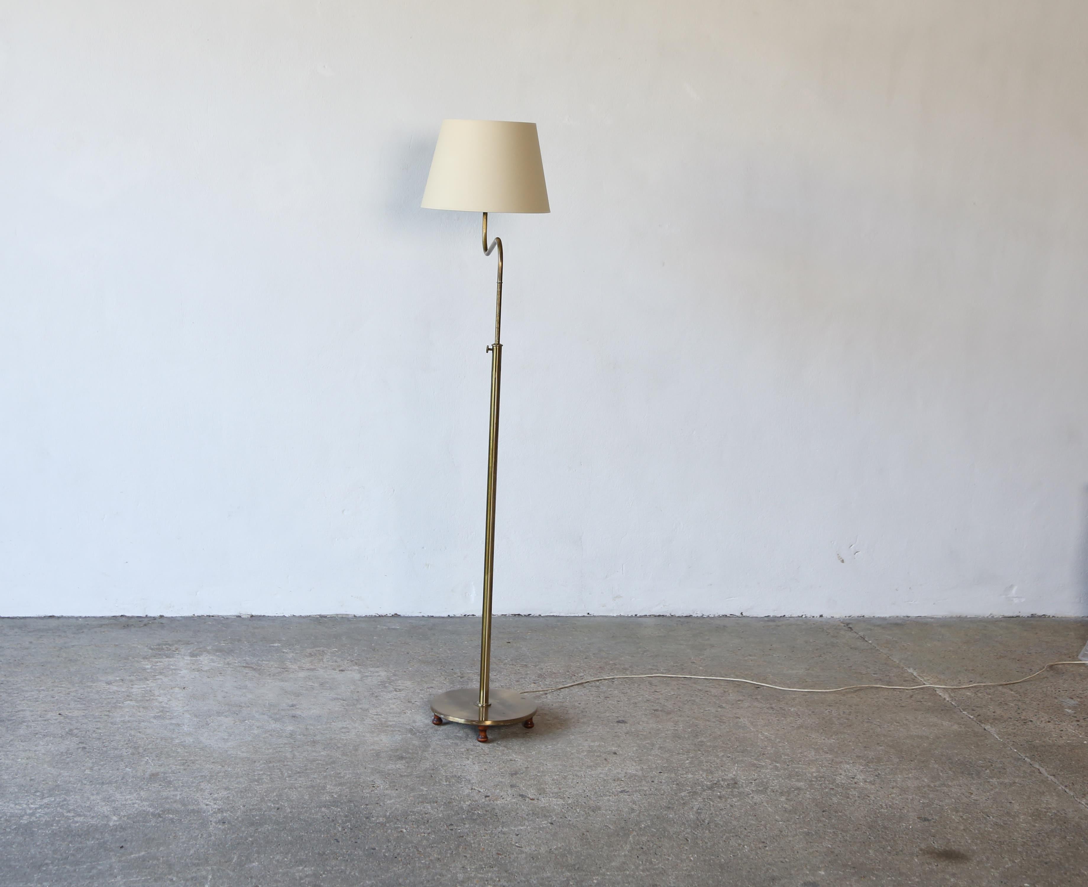 Josef Frank Floor Lamp Model No. 2568, Sweden, 1950s For Sale 5
