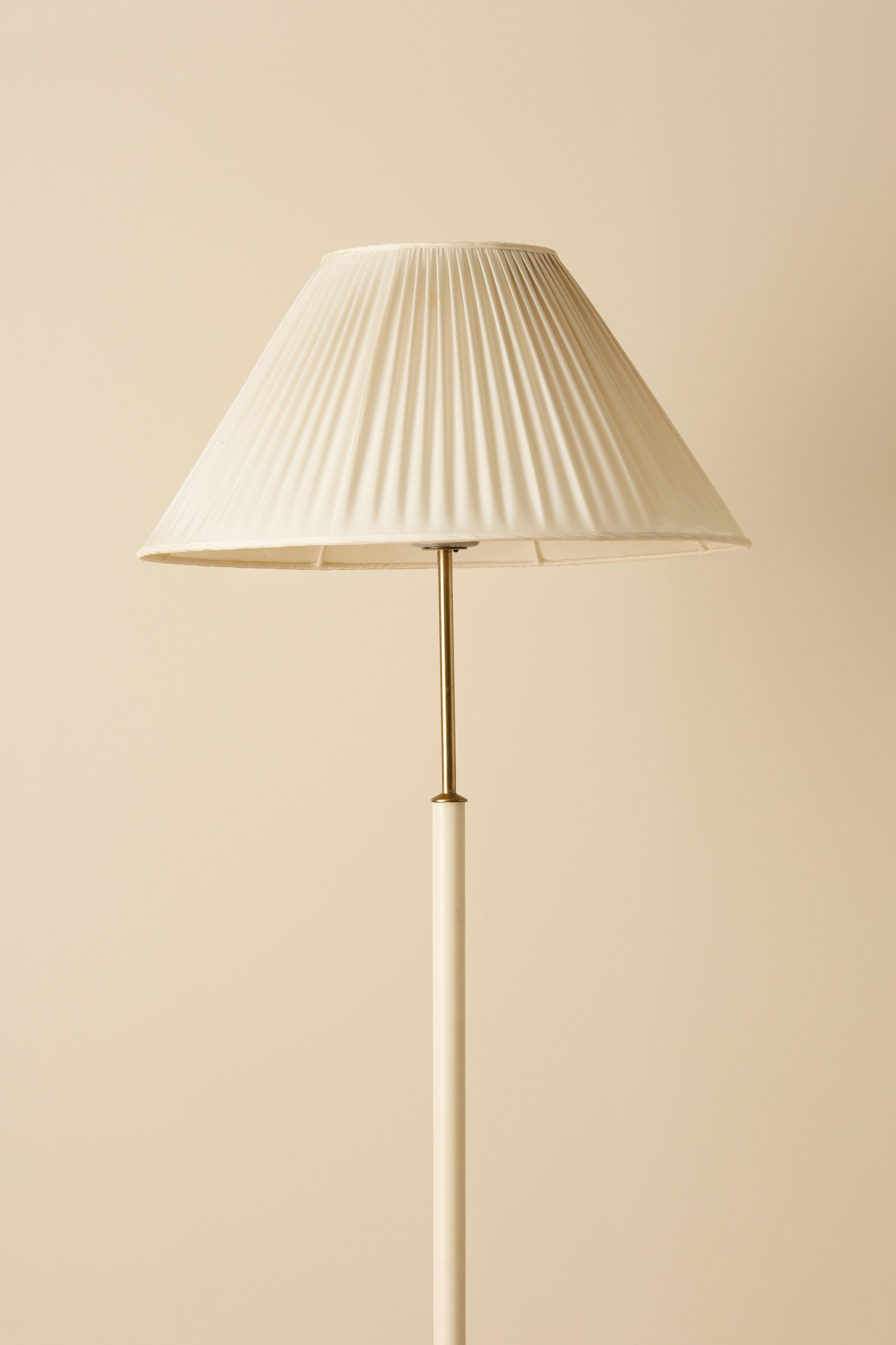 Scandinavian Modern Josef Frank Floor Lamp, Sweden, 1960s For Sale