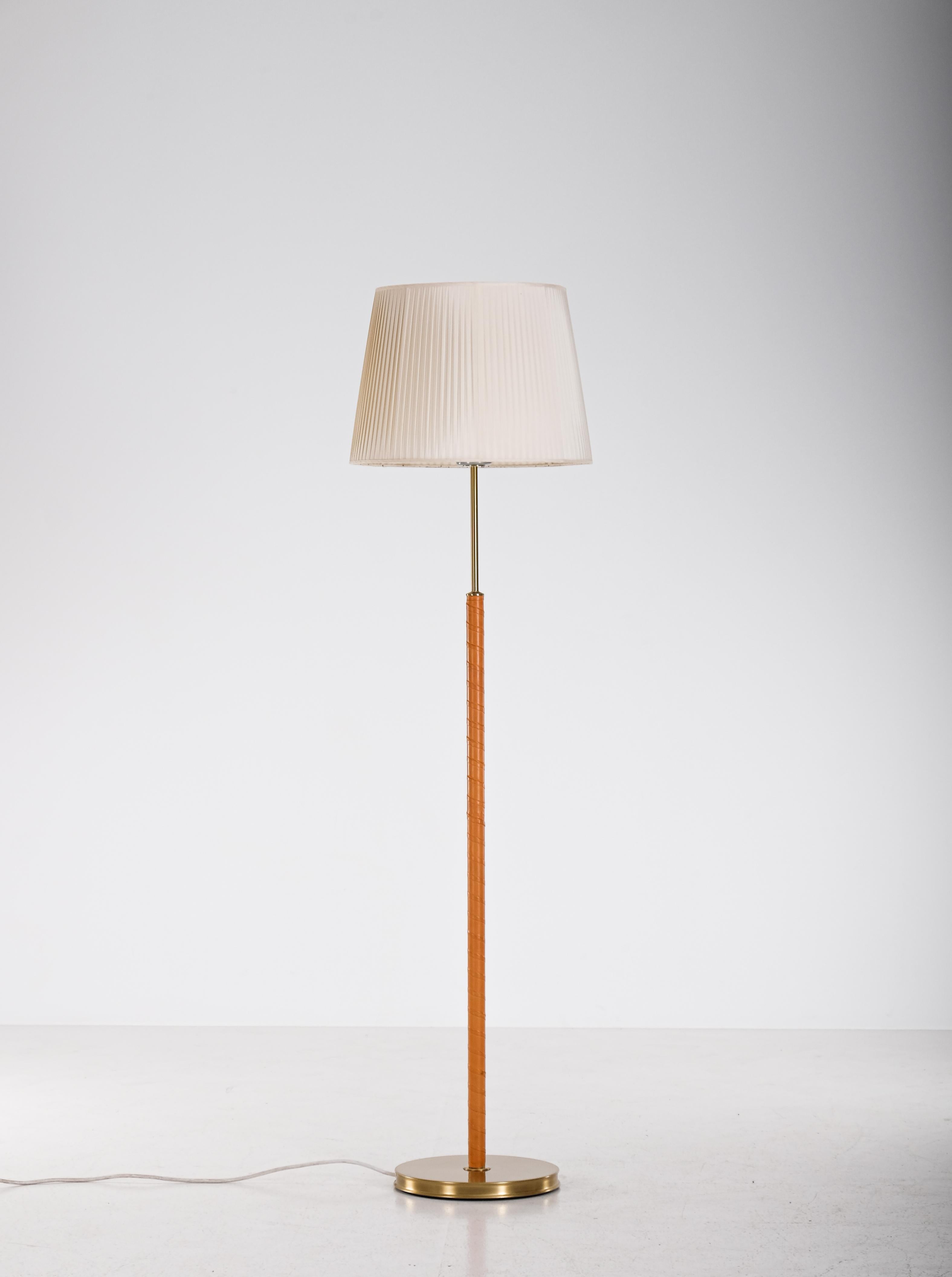 Josef Frank Floor Lamp, Sweden In Good Condition For Sale In Stockholm, SE