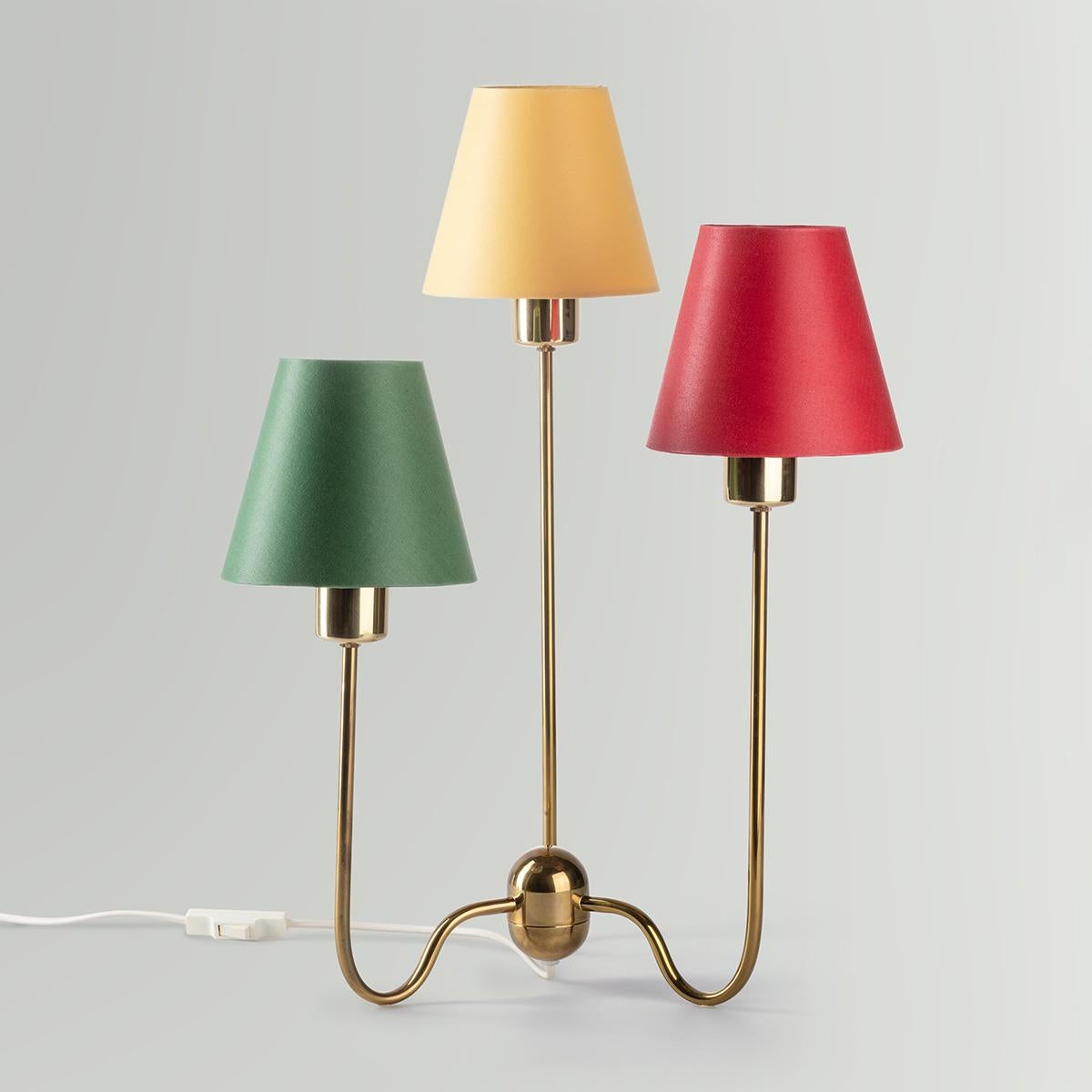 Rare 3-armed brass table lamp, model 2468 (also known as the 