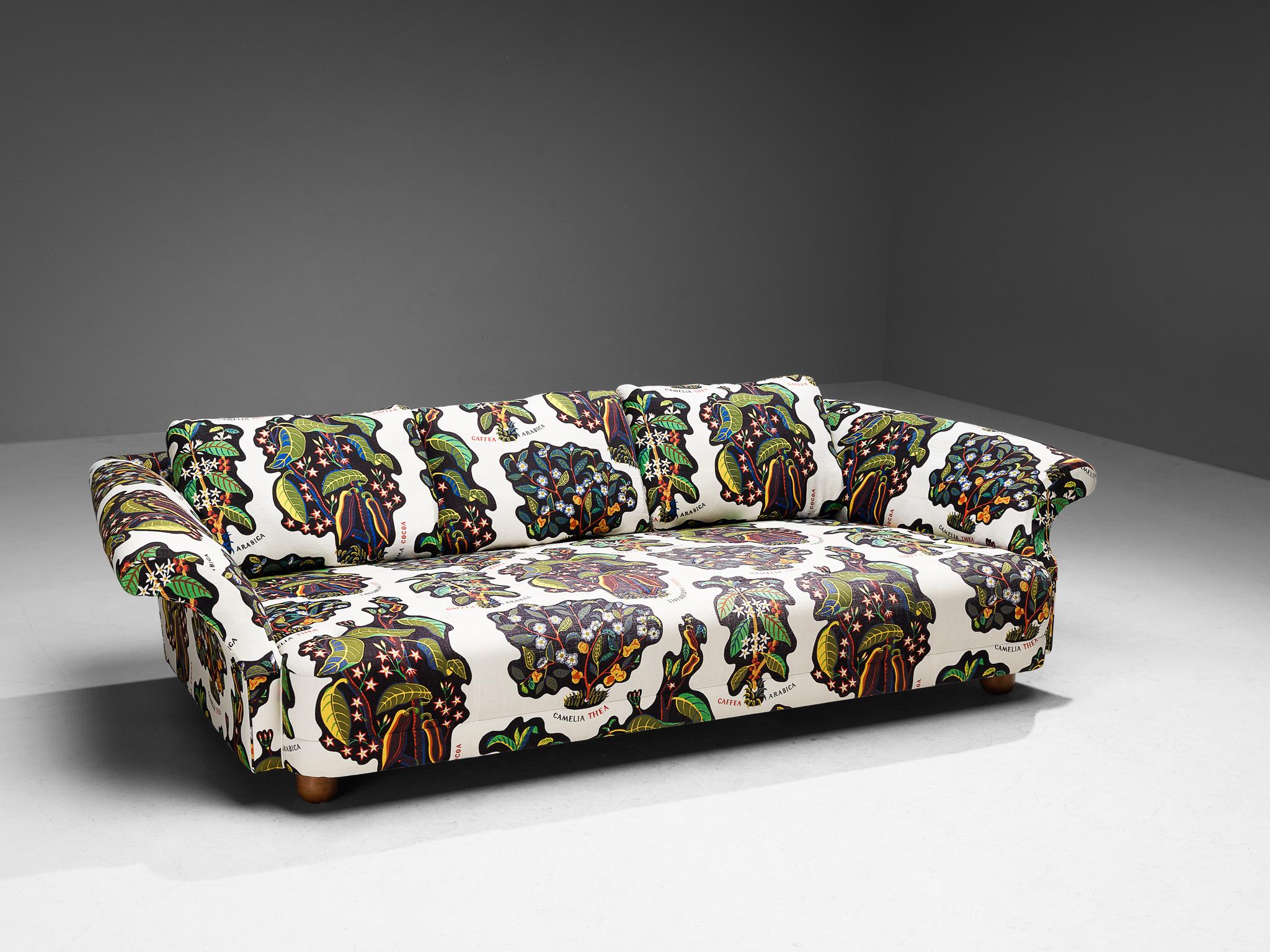 Josef Frank for Svenskt Tenn, Sofa Nr. 345 - 'Liljevalchs', cotton fabric 'Drinks', wood, Sweden, design 1934

This spacious and extremely comfortable sofa is designed by Austrian architect and designer Josef Frank. The seat of this sofa is very