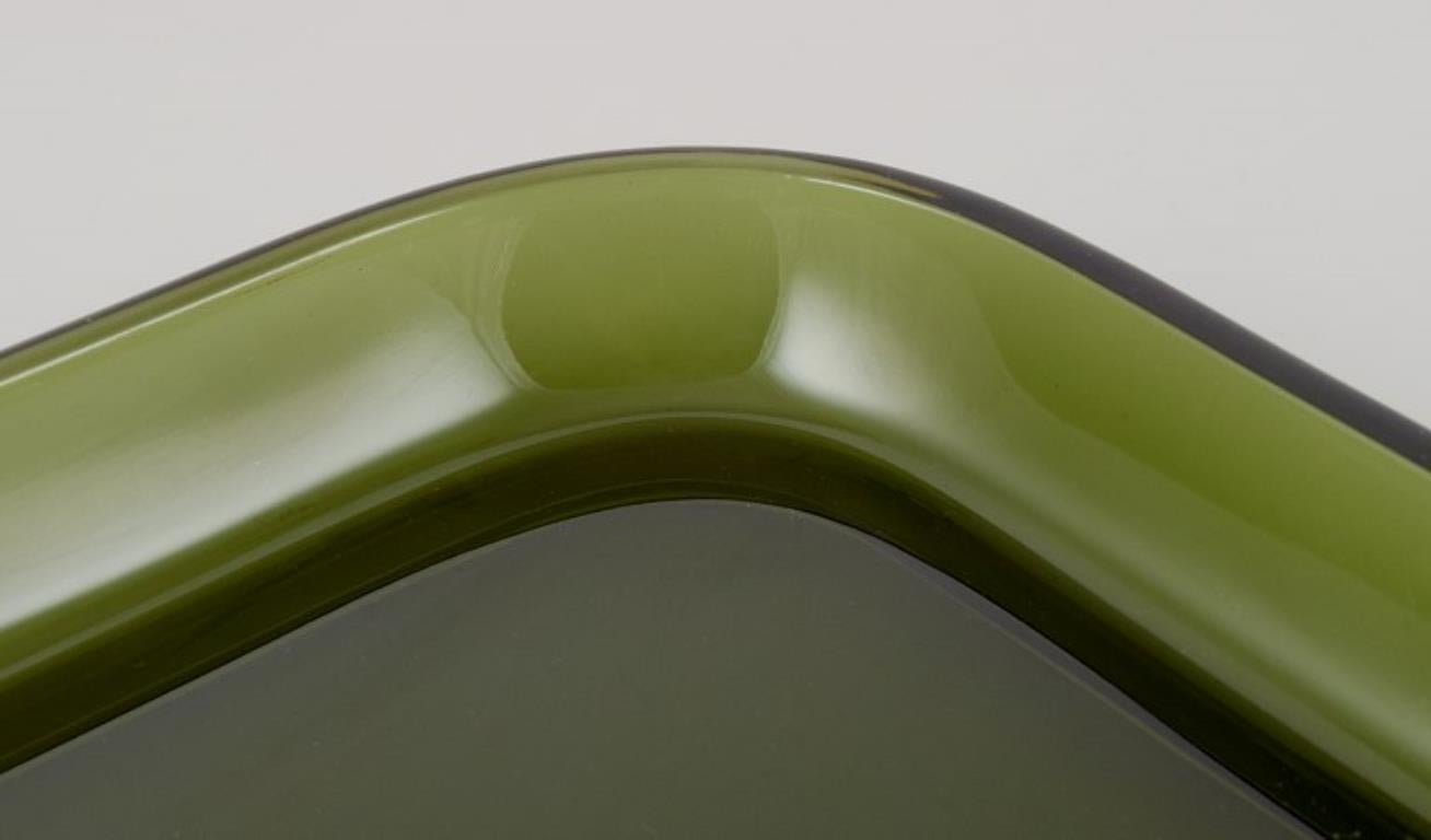 Josef Frank para Svenskt Tenn / Reijmyre, Suecia. Juego de cinco platos en vidrio artístico en Excelente estado para la venta en Copenhagen, DK