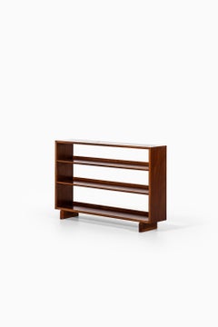 Josef Frank Freestanding Bookcase in Mahogany by Svenskt Tenn in Sweden