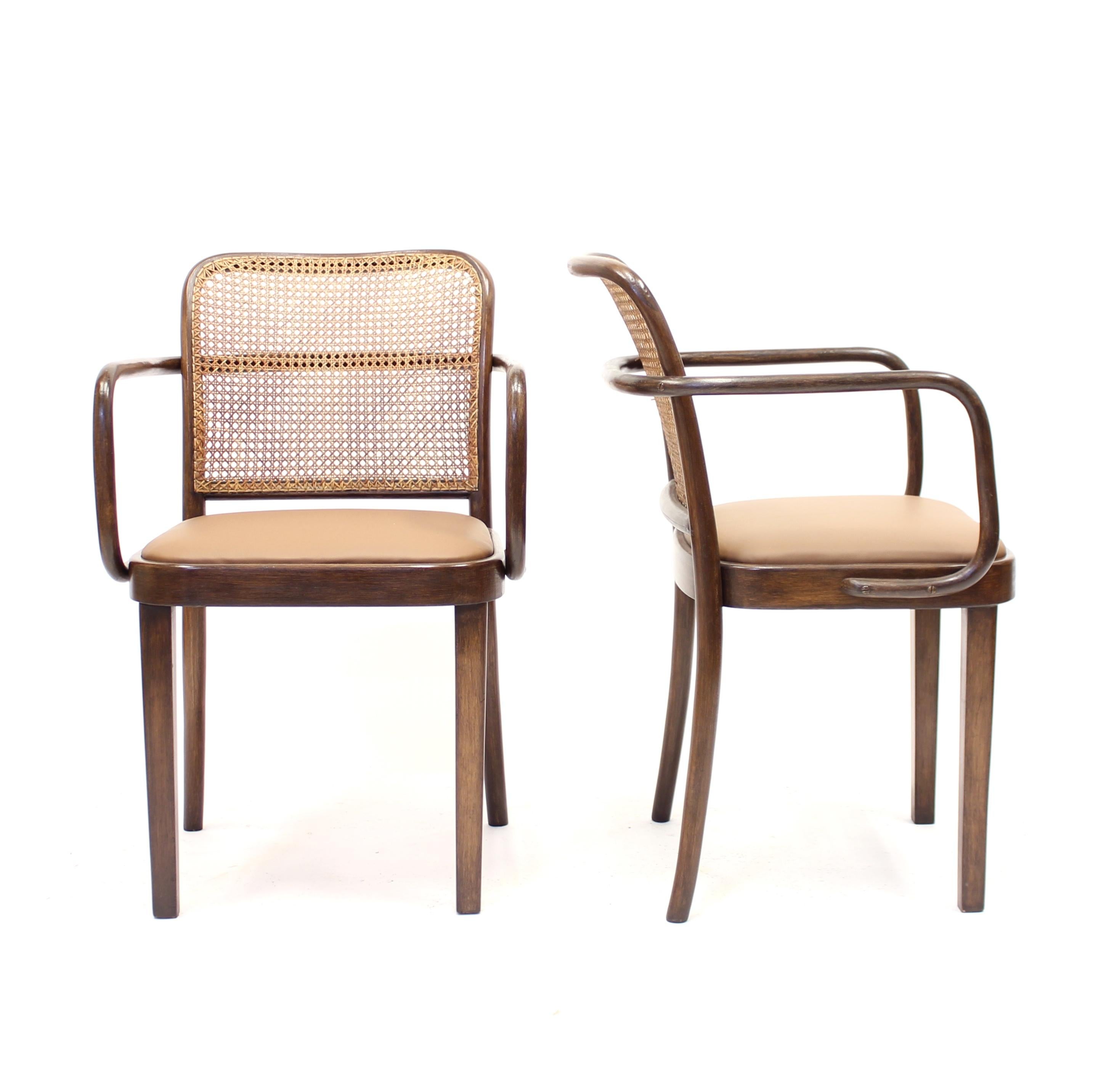 Leather Josef Frank/Josef Hoffmannn, Pair of Armchairs Model A 811/1 F for Thonet, 1930s