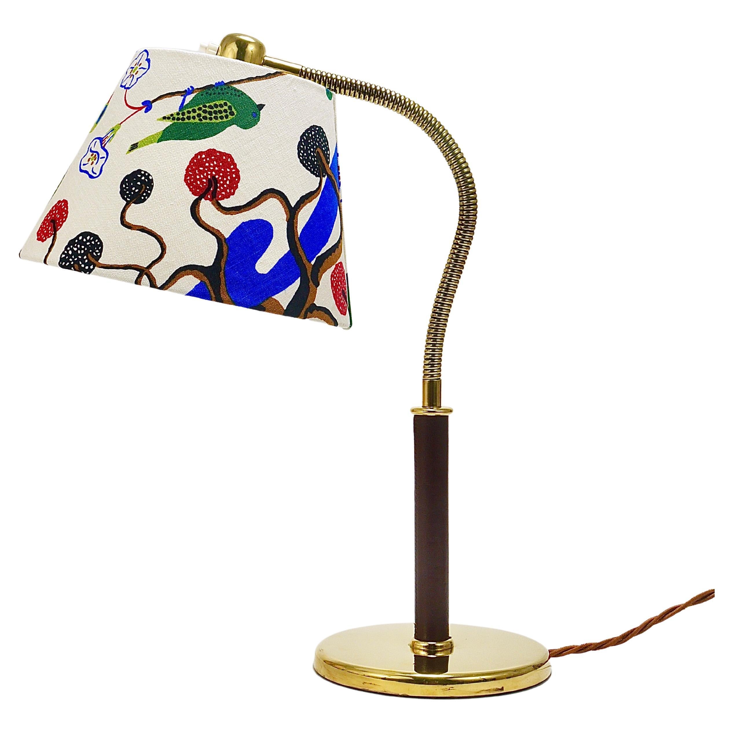 Josef Frank J.T. Kalmar Tischleuchte Tisch-Überall, Messing & Leder, Österreich, 1930 im Angebot