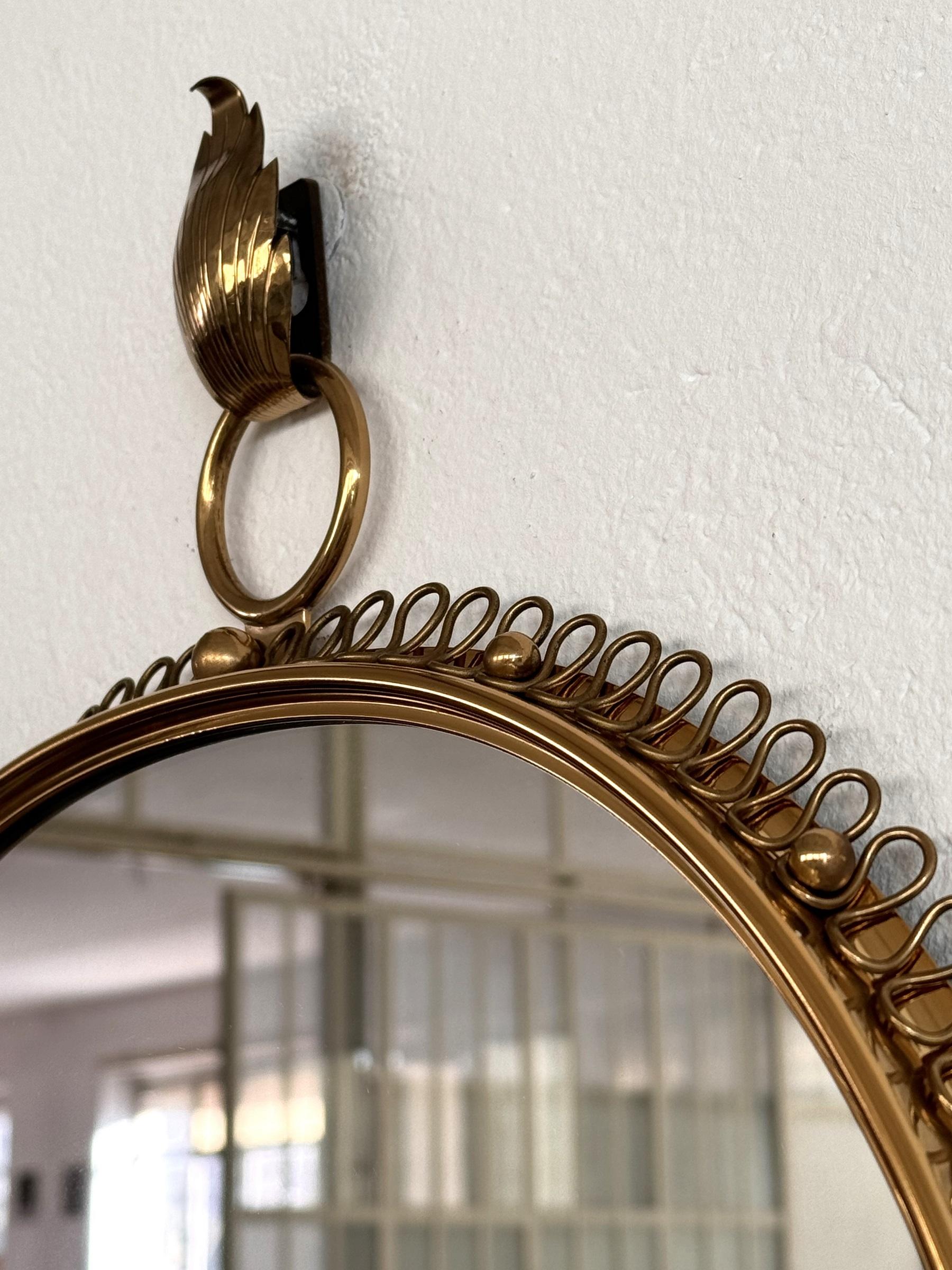 Josef Frank Mid-Century Brass Loop Wall Mirror with Hook for Svenskt Tenn, 1960s 2