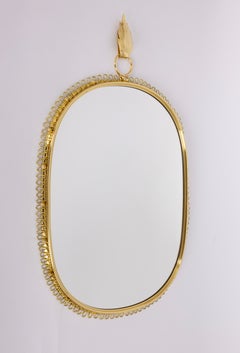 Miroir mural à boucle en laiton avec crochet pour Svenskt Tenn, milieu du siècle dernier, Josef Frank, années 1960