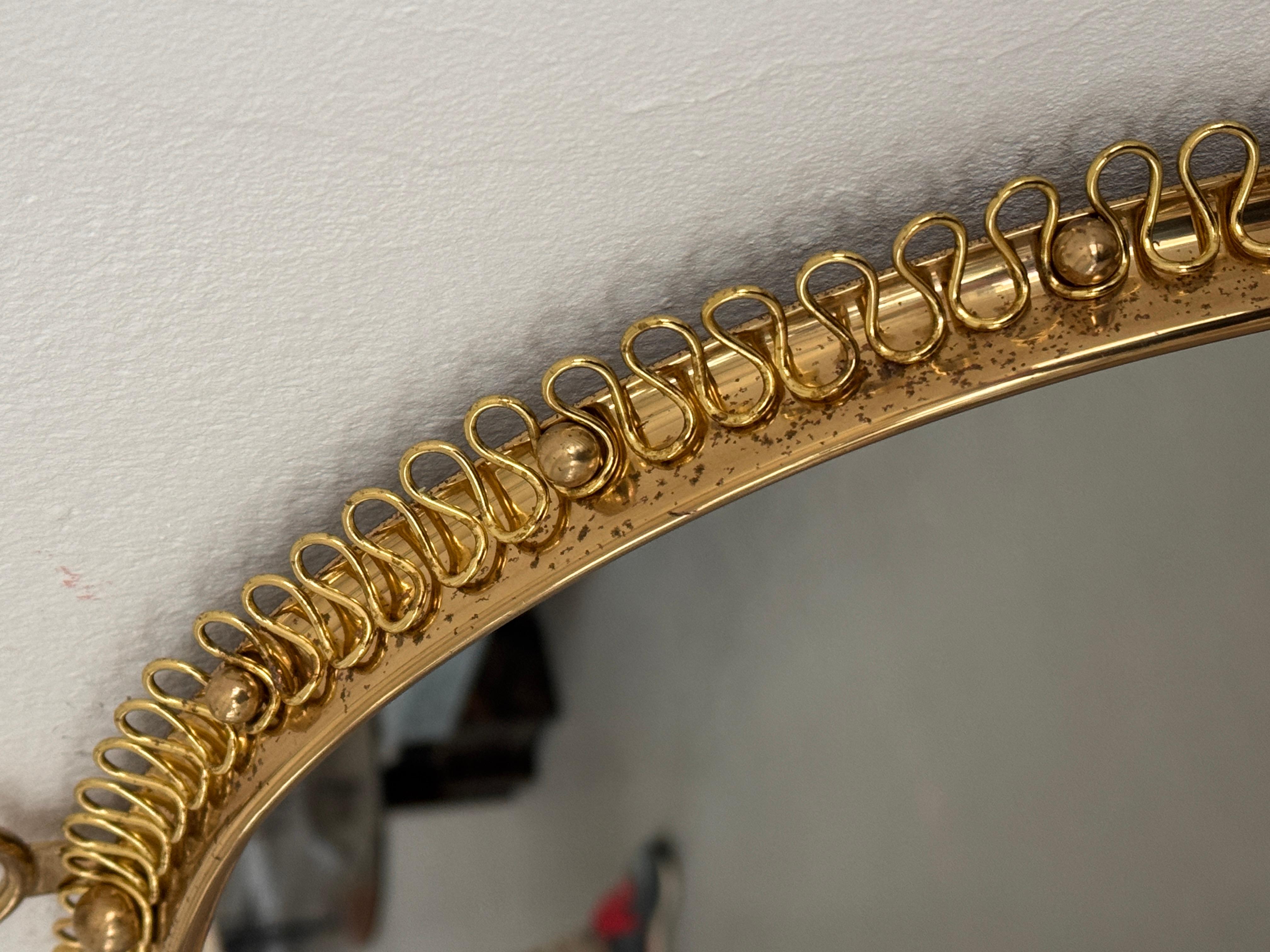 Josef Frank, grande specchio da parete di metà secolo in ottone per Svenskt Tenn, anni '60 in vendita 1