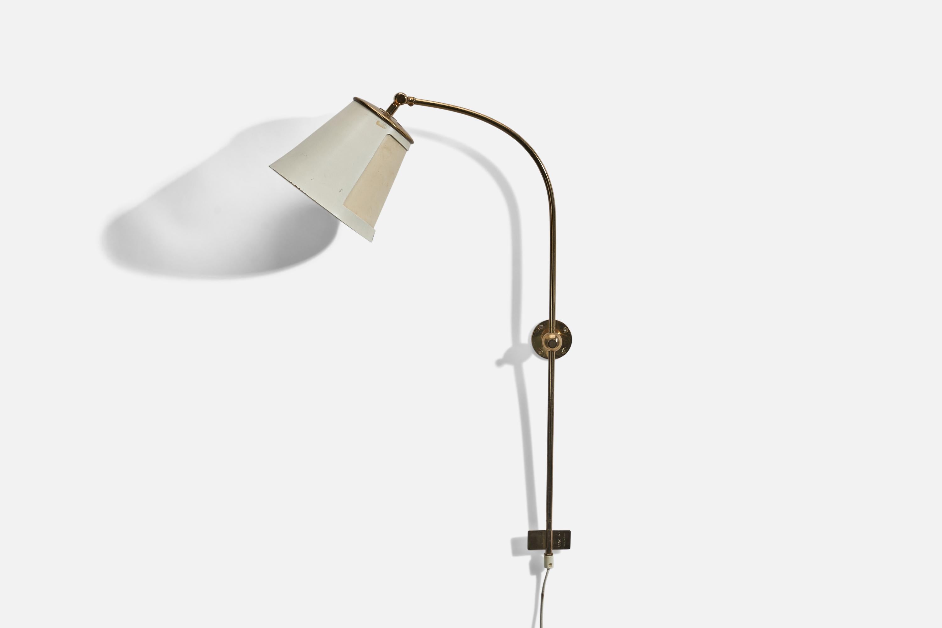 Josef Frank, Sconce, Brass, Metal, White Paper, Svenskt Tenn, Sweden, 1940s For Sale 1