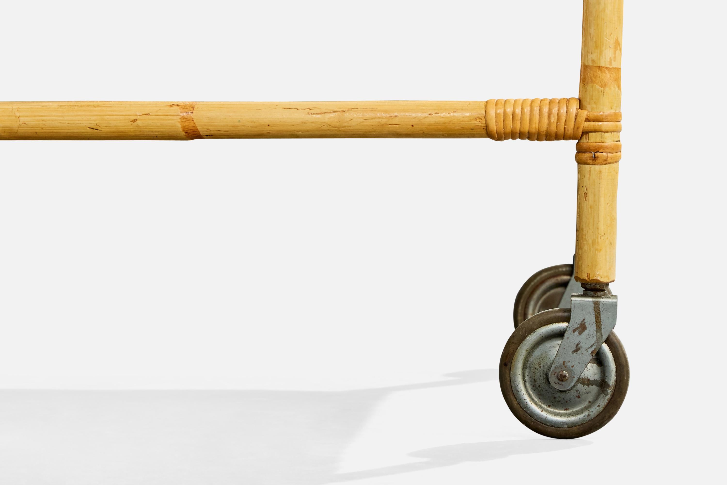 Josef Frank, Serving Cart, Bamboo, Rattan, Metal, Sweden, 1950s en vente 5