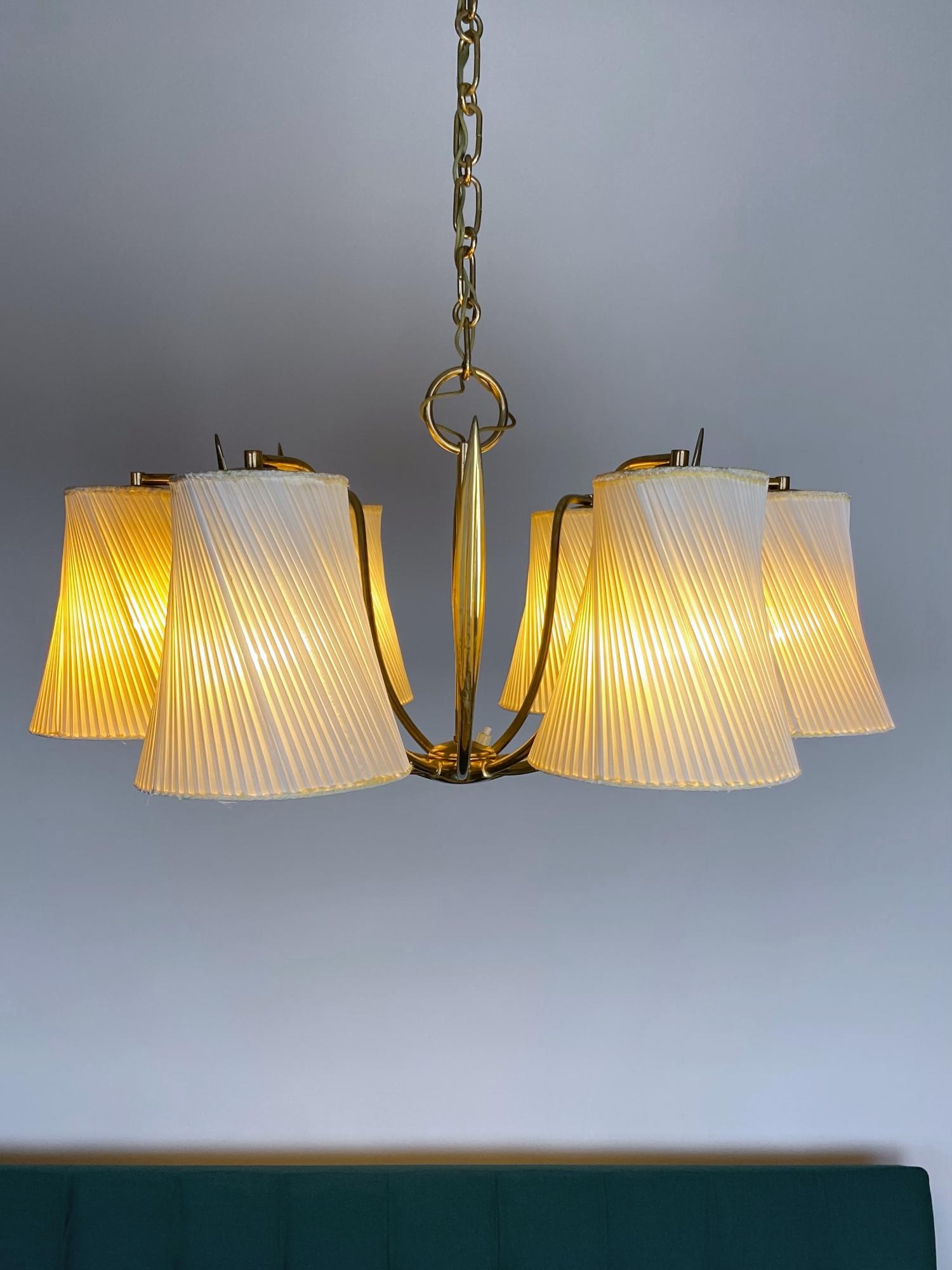 Lucidato Lampadario a sei luci in ottone di Josef Frank, Modern Age viennese, anni '40, Austria in vendita
