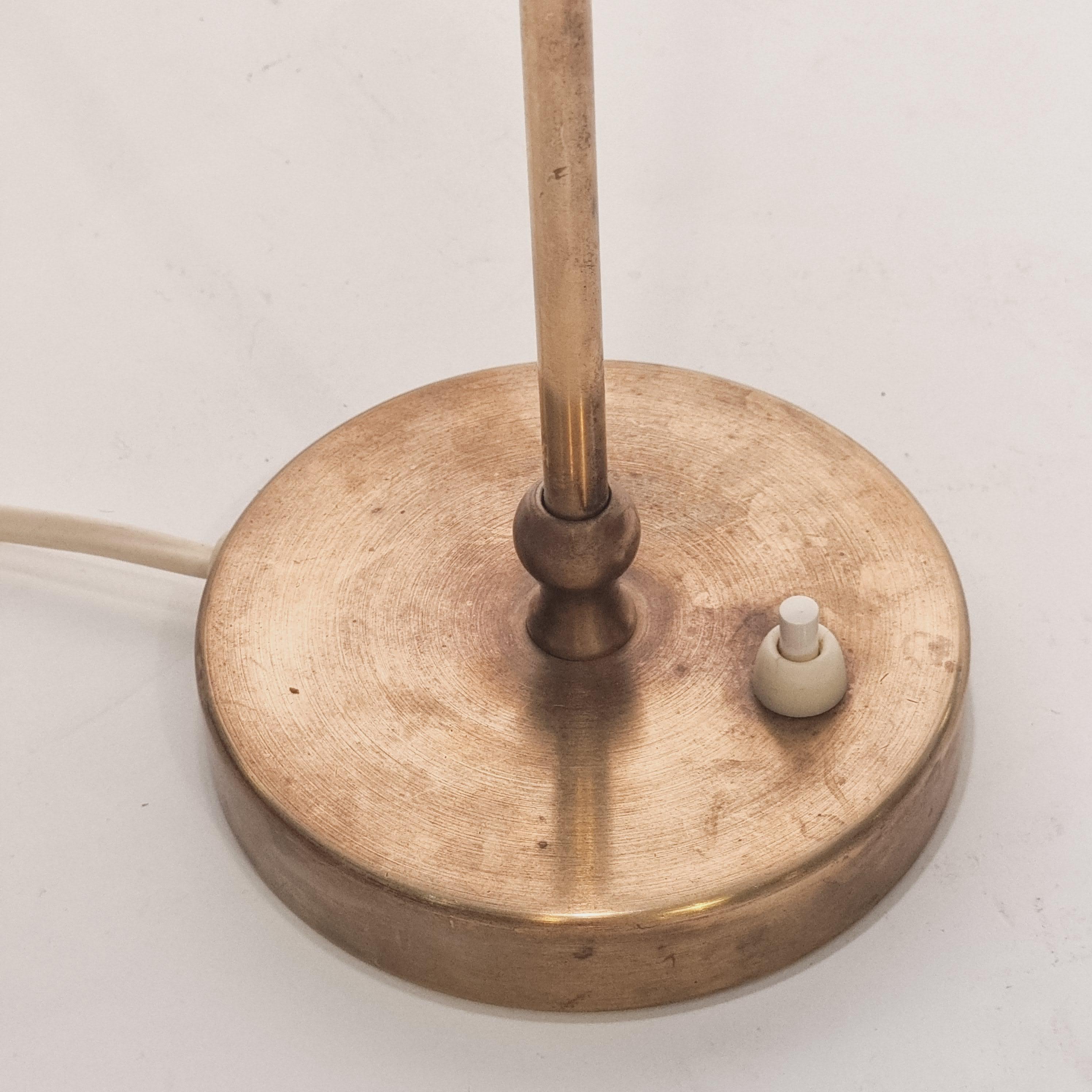 Swedish Josef Frank, table lamp model 2332, Firma Svenskt Tenn, Scandinavian Modern  For Sale