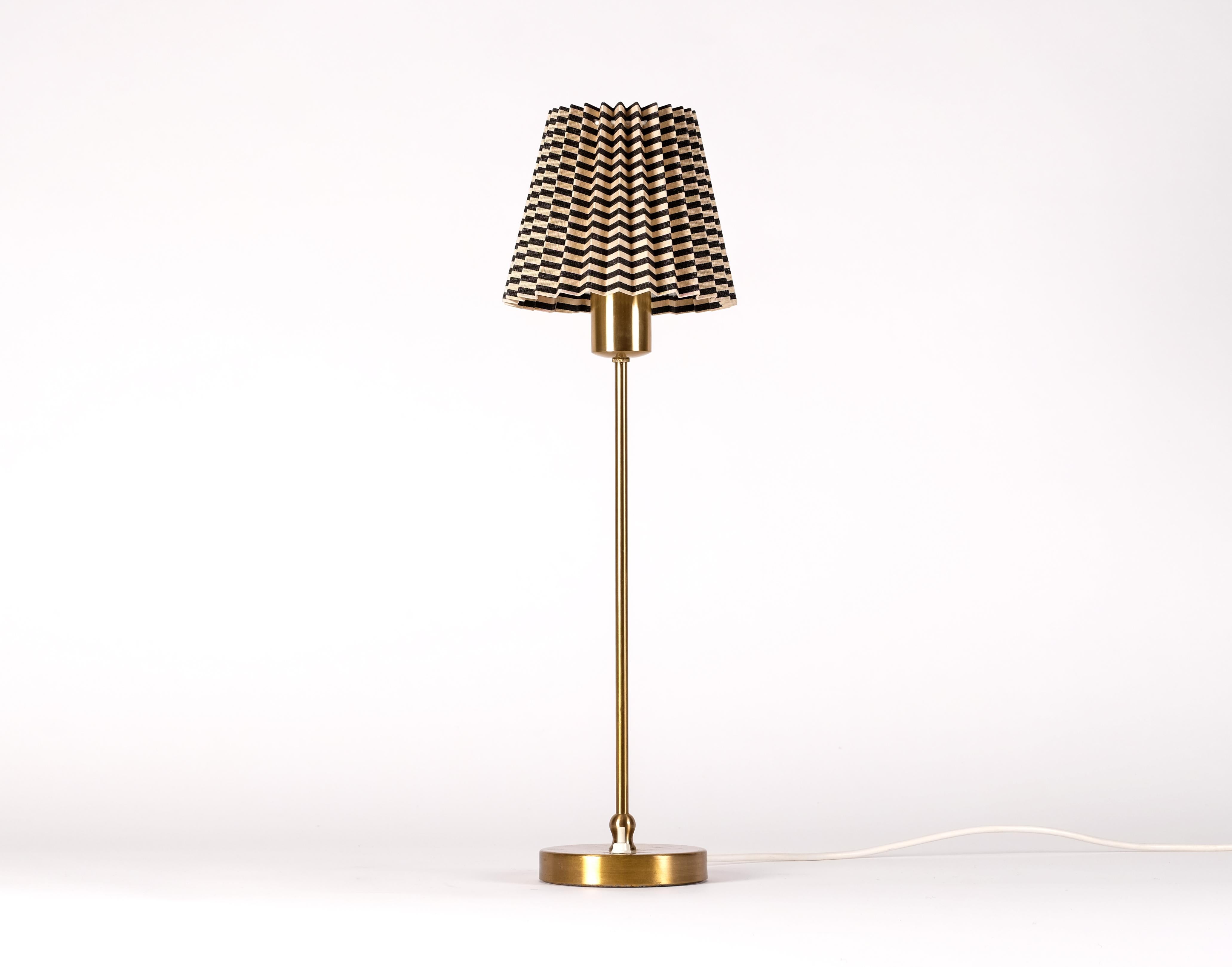 Mid-20th Century Josef Frank table lamp model 2332, Sweden, 1960s For Sale