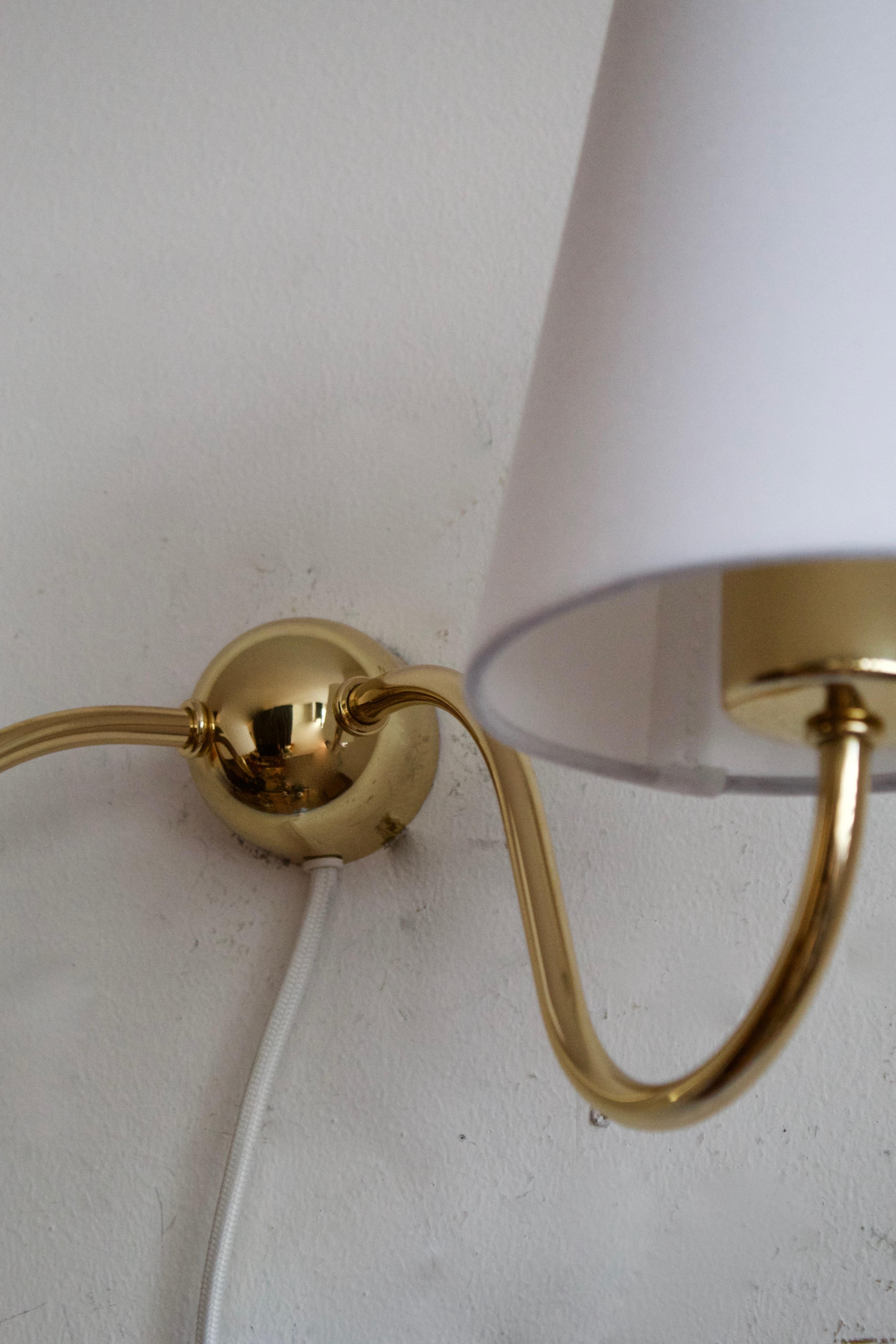 Josef Frank, Two-Armed Wall Light, Brass, Fabric, Svenskt Tenn, Sweden In Good Condition In High Point, NC