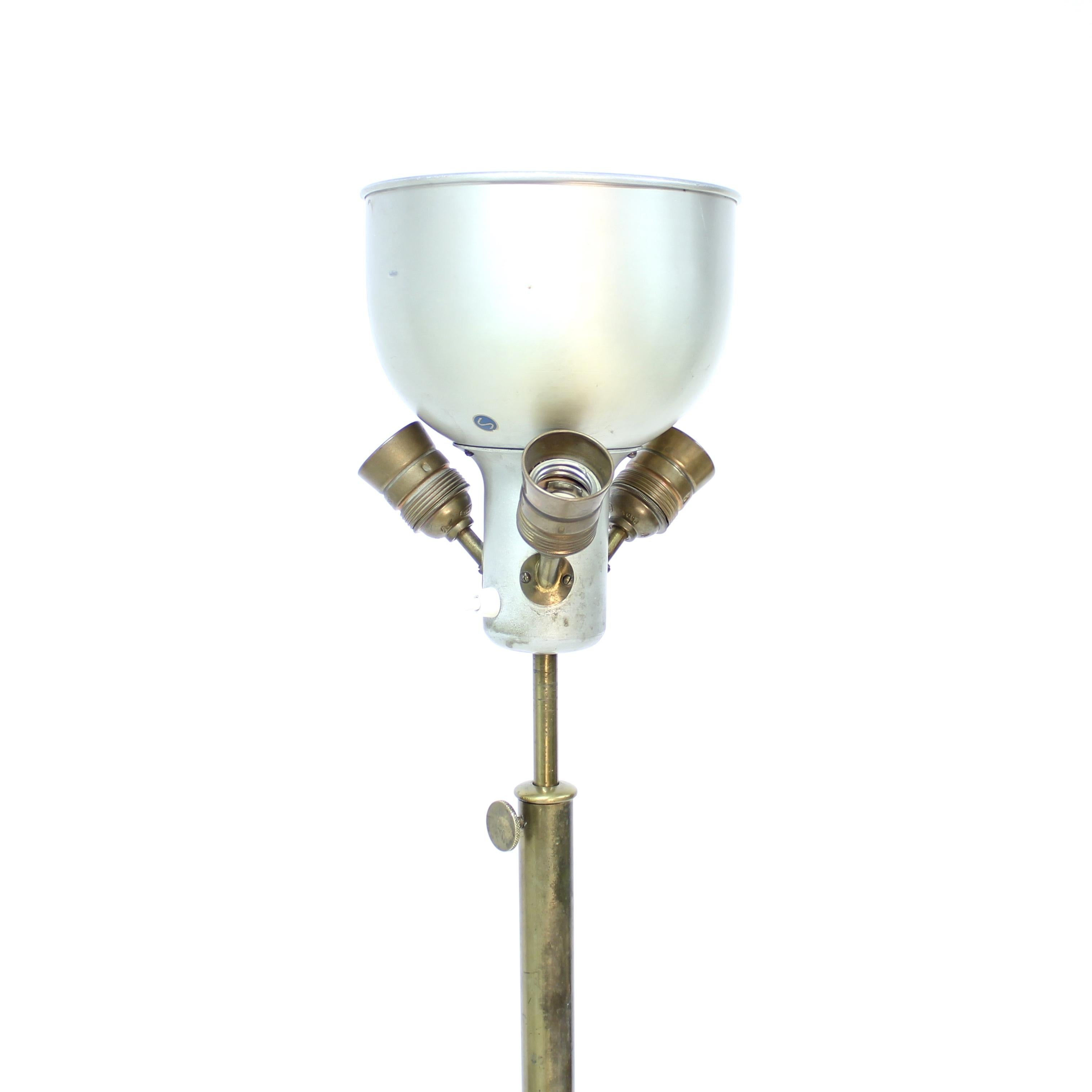 Laiton Josef Frank, lampadaire très ancien modèle 2148 pour Svenskt Tenn, 1934 en vente