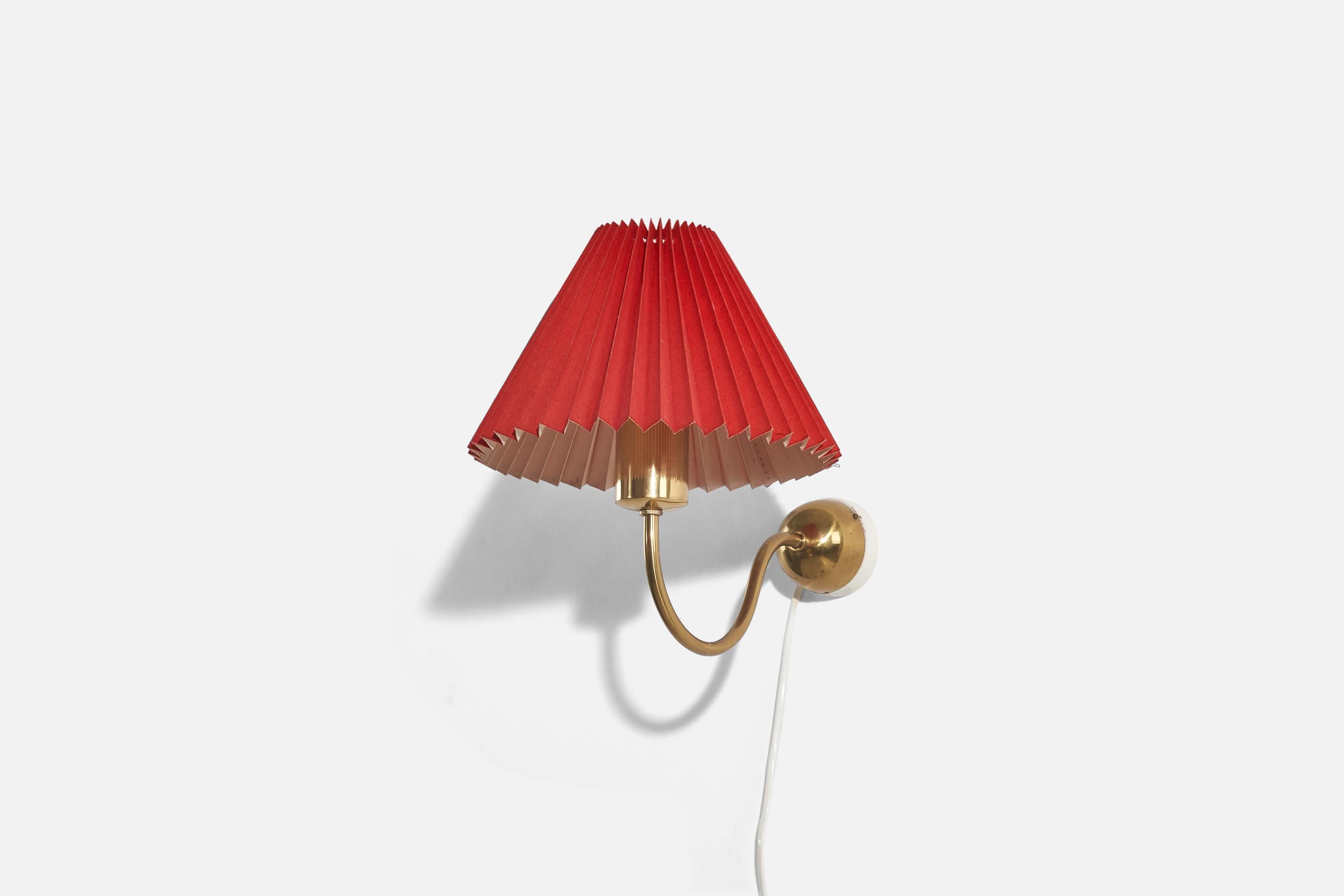 A brass and paper wall light designed and produced by Josef Frank, Sweden, 1950s. 

Sold with lampshade. 
Stated dimensions refer to the Sconce with the Shade.
 